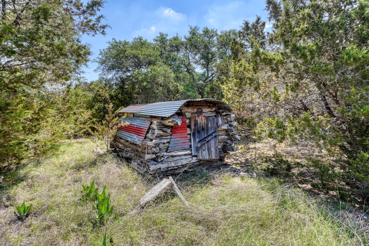 545 County Road 258, Bertram, TX 78605