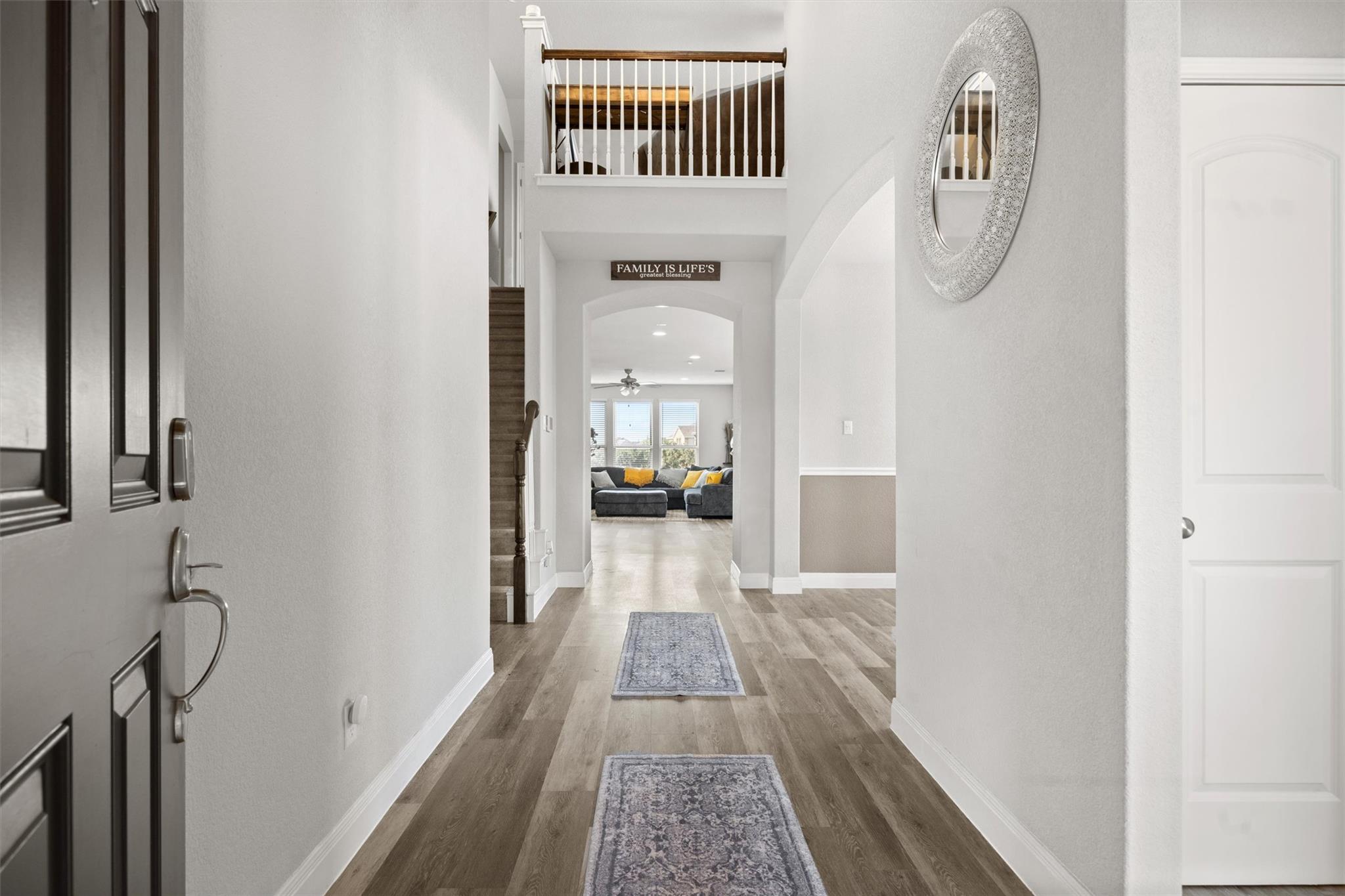 7404 Leonardo Dr, Round Rock, TX 78665