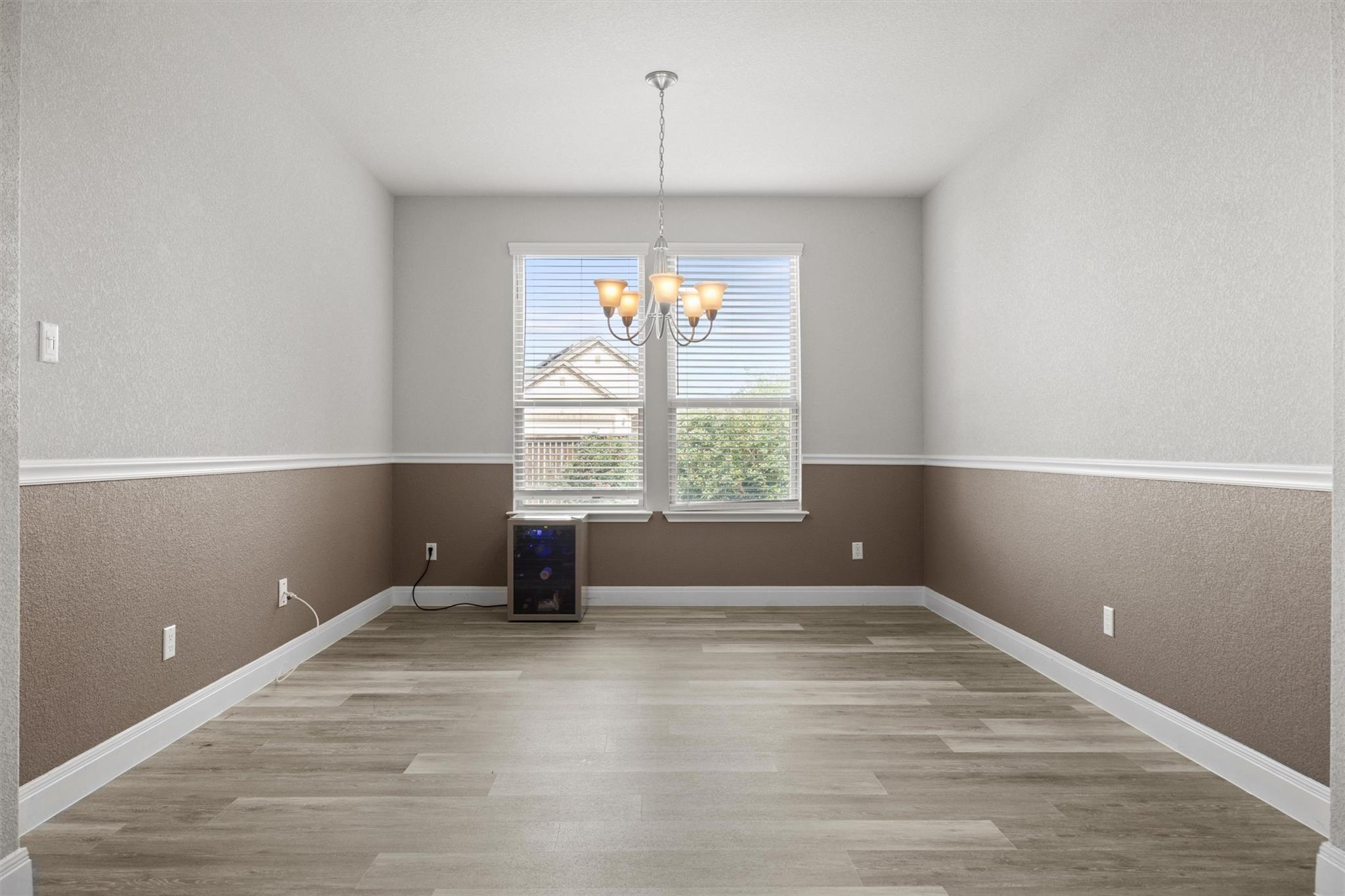 7404 Leonardo Dr, Round Rock, TX 78665