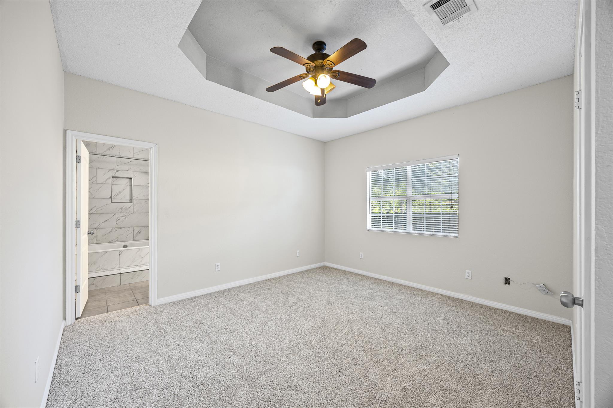 1007 N Bishop St, San Marcos, TX 78666