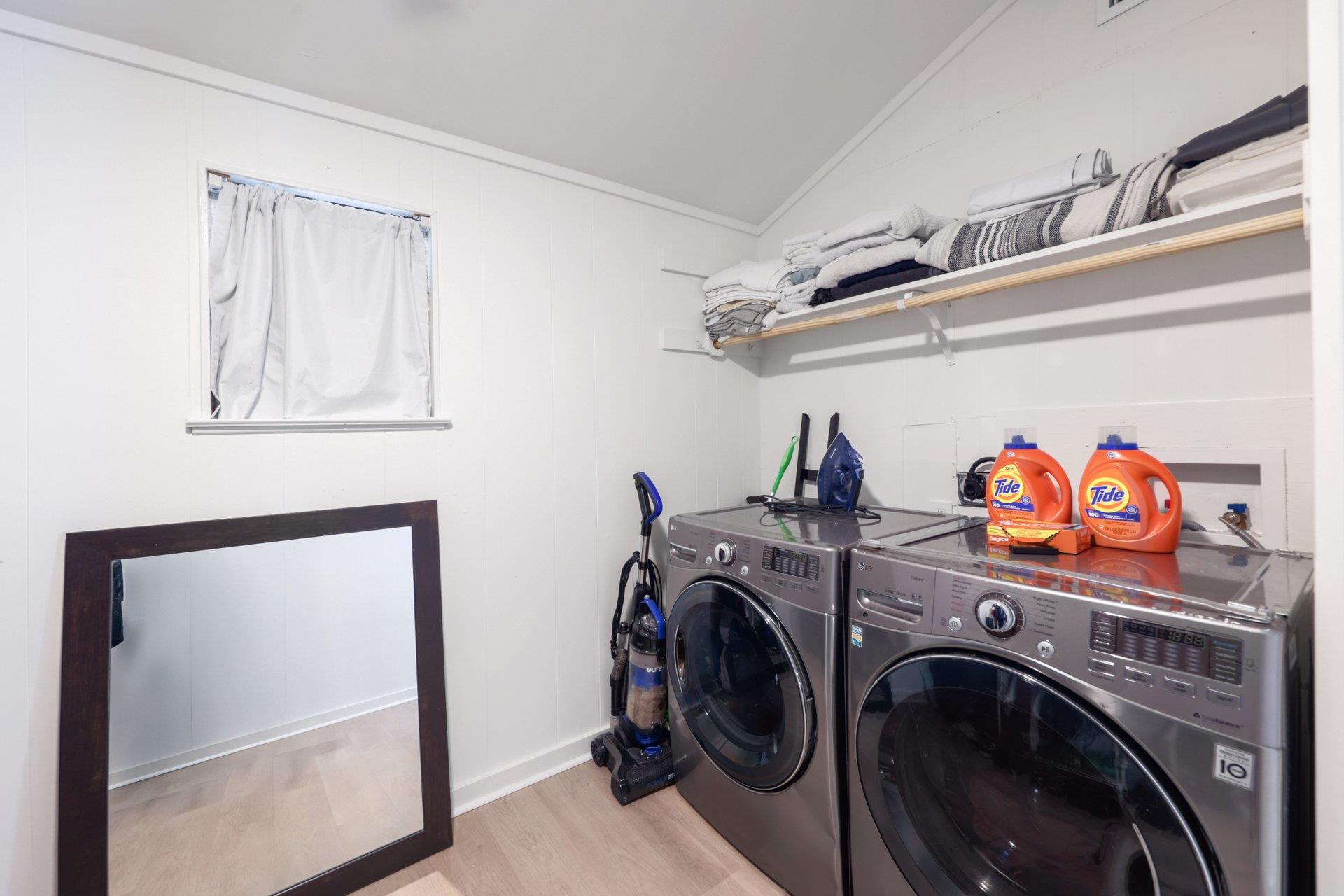 2401 De Soto Dr, Austin, TX 78733