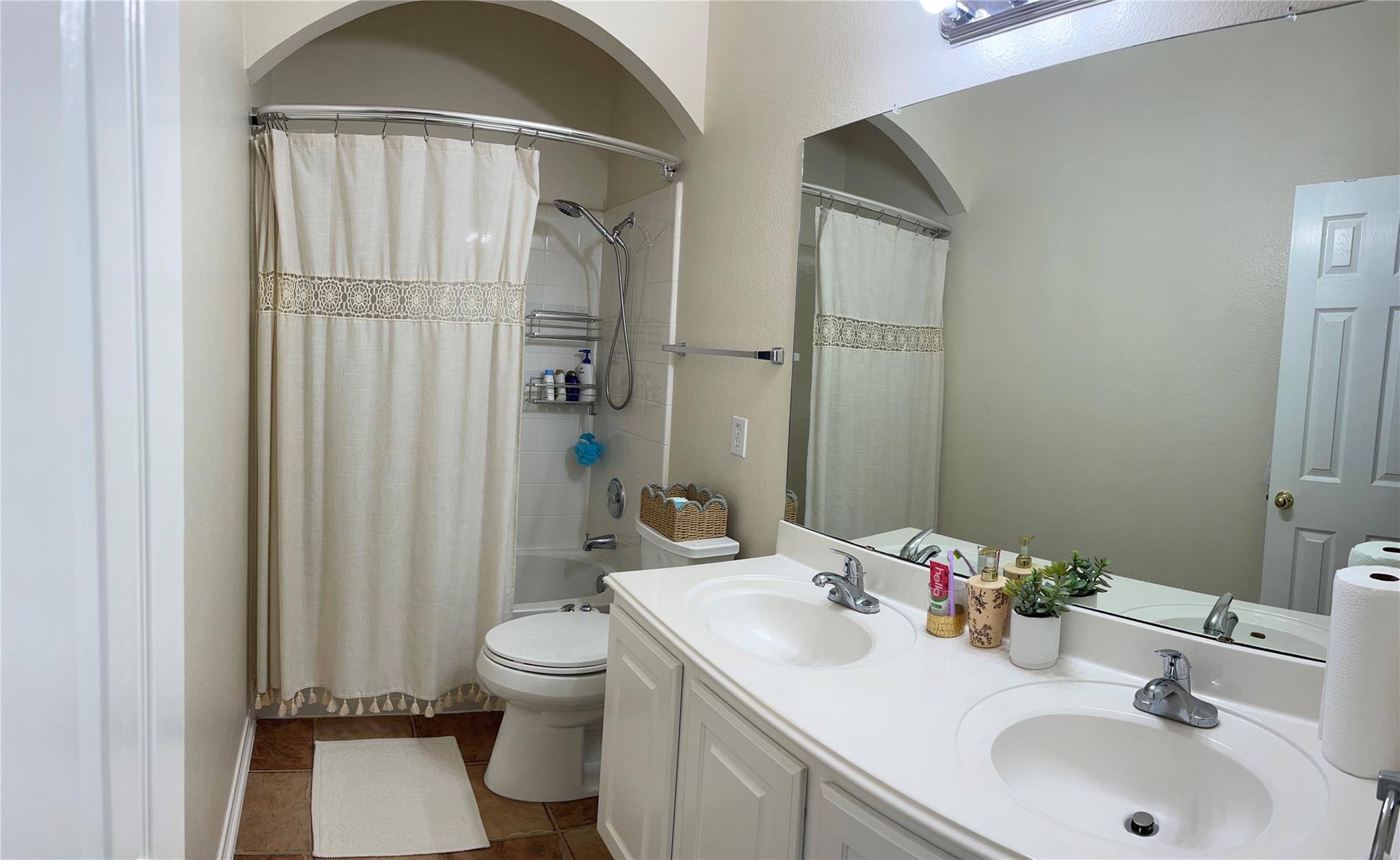 2305 Amen Corner Rd, Pflugerville, TX 78660