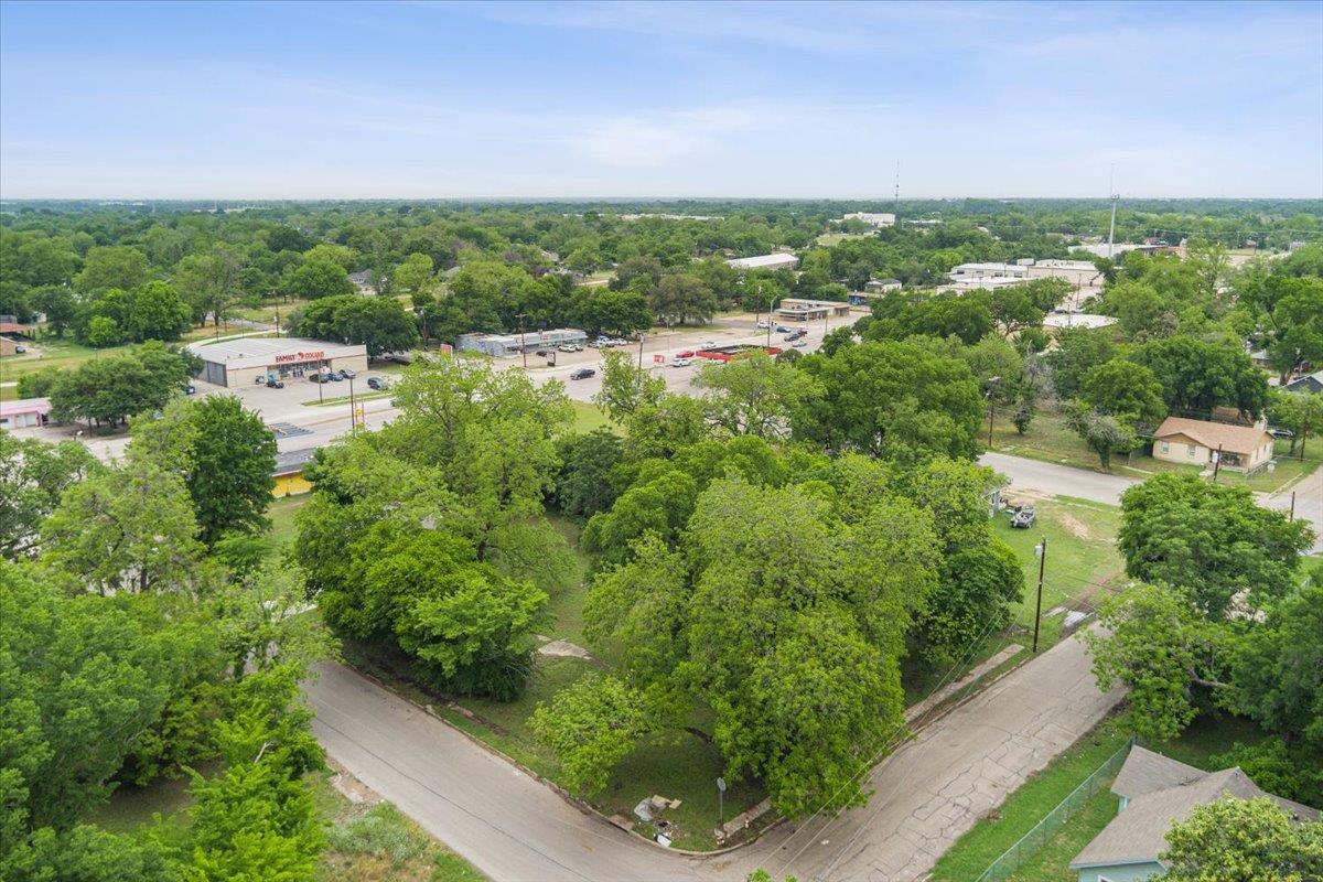 605 Sherman St, Waco, TX 76704