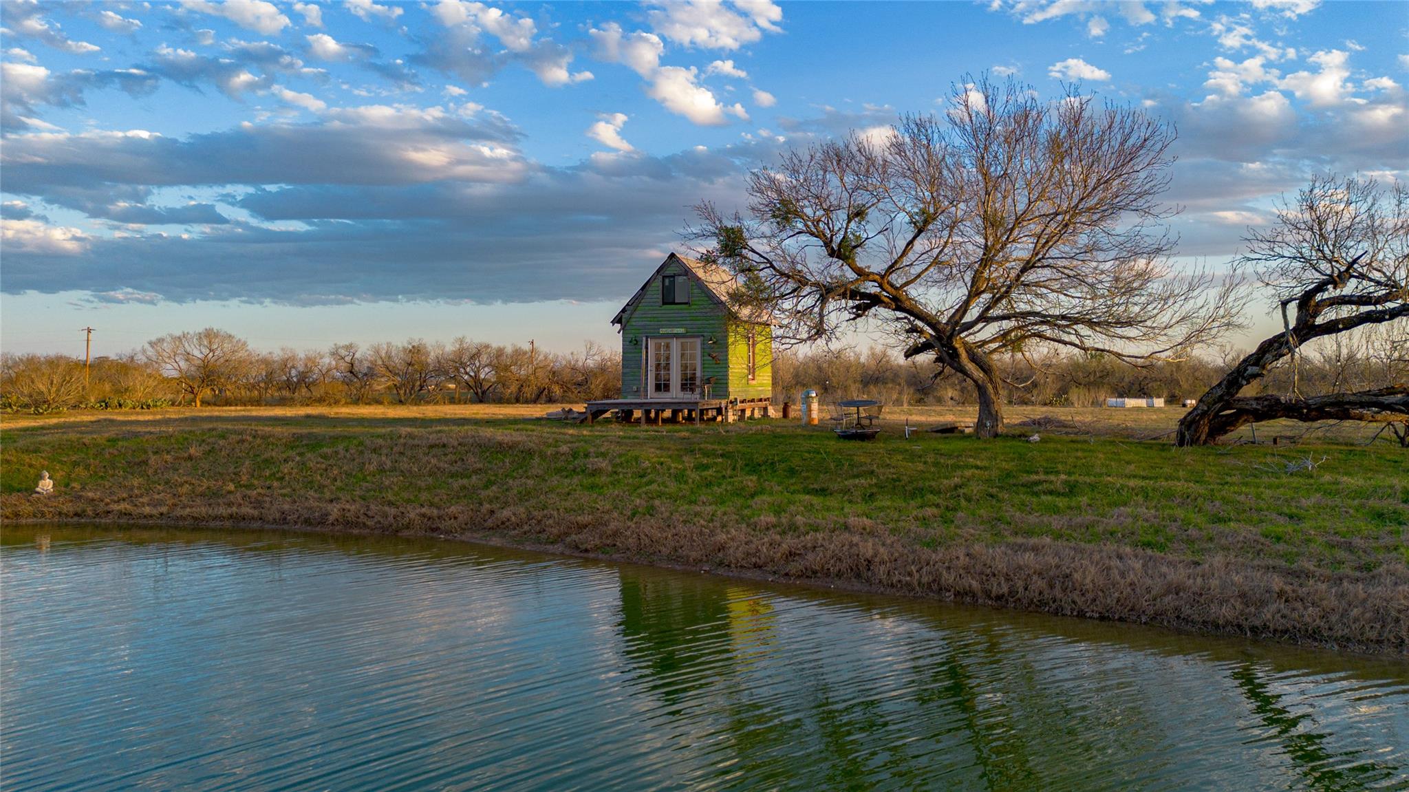 7150 Linne Rd, Seguin, TX 78155