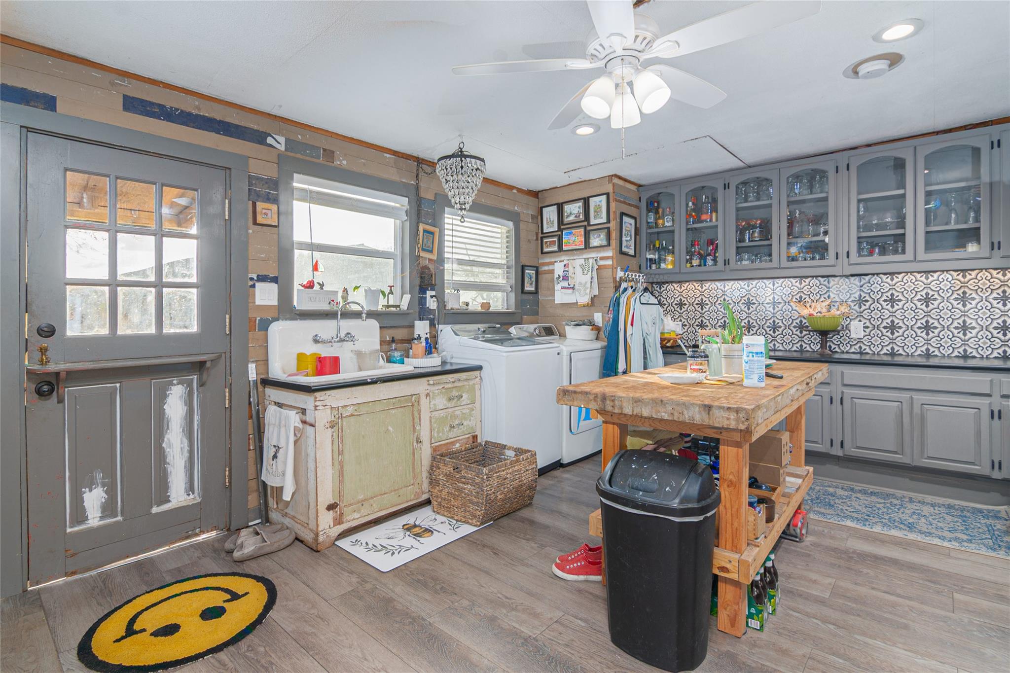 7150 Linne Rd, Seguin, TX 78155