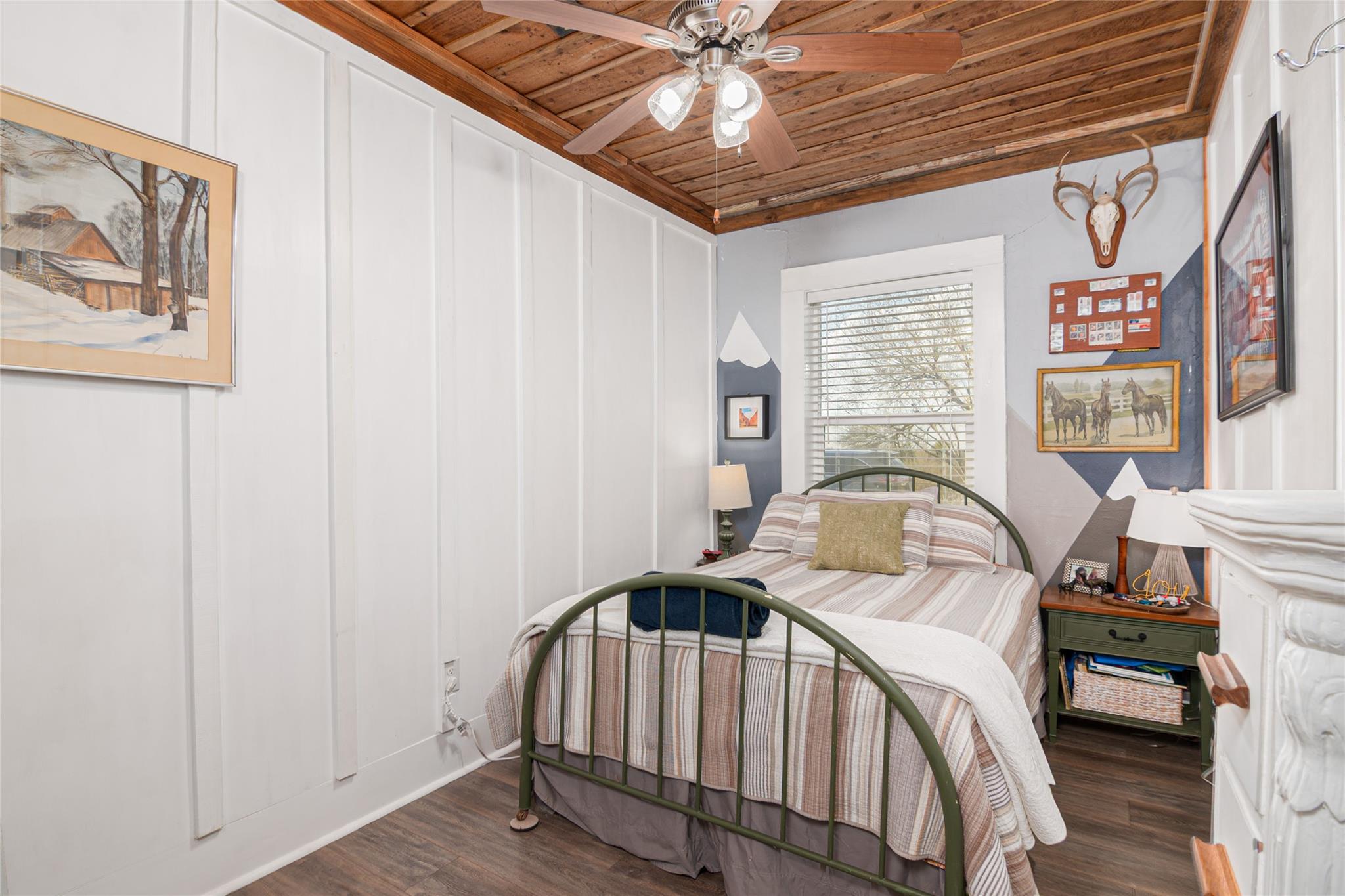 7150 Linne Rd, Seguin, TX 78155