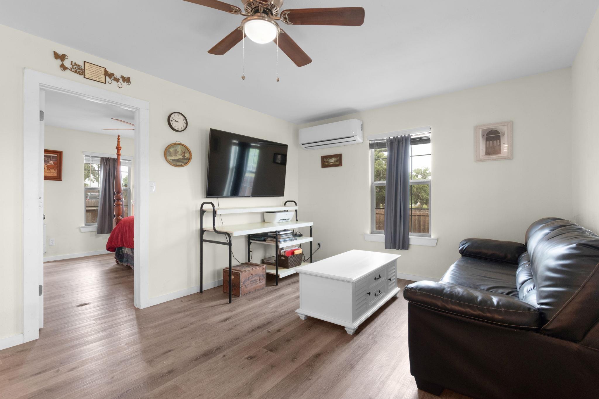 310 Cortez Trl, Buchanan Dam, TX 78609