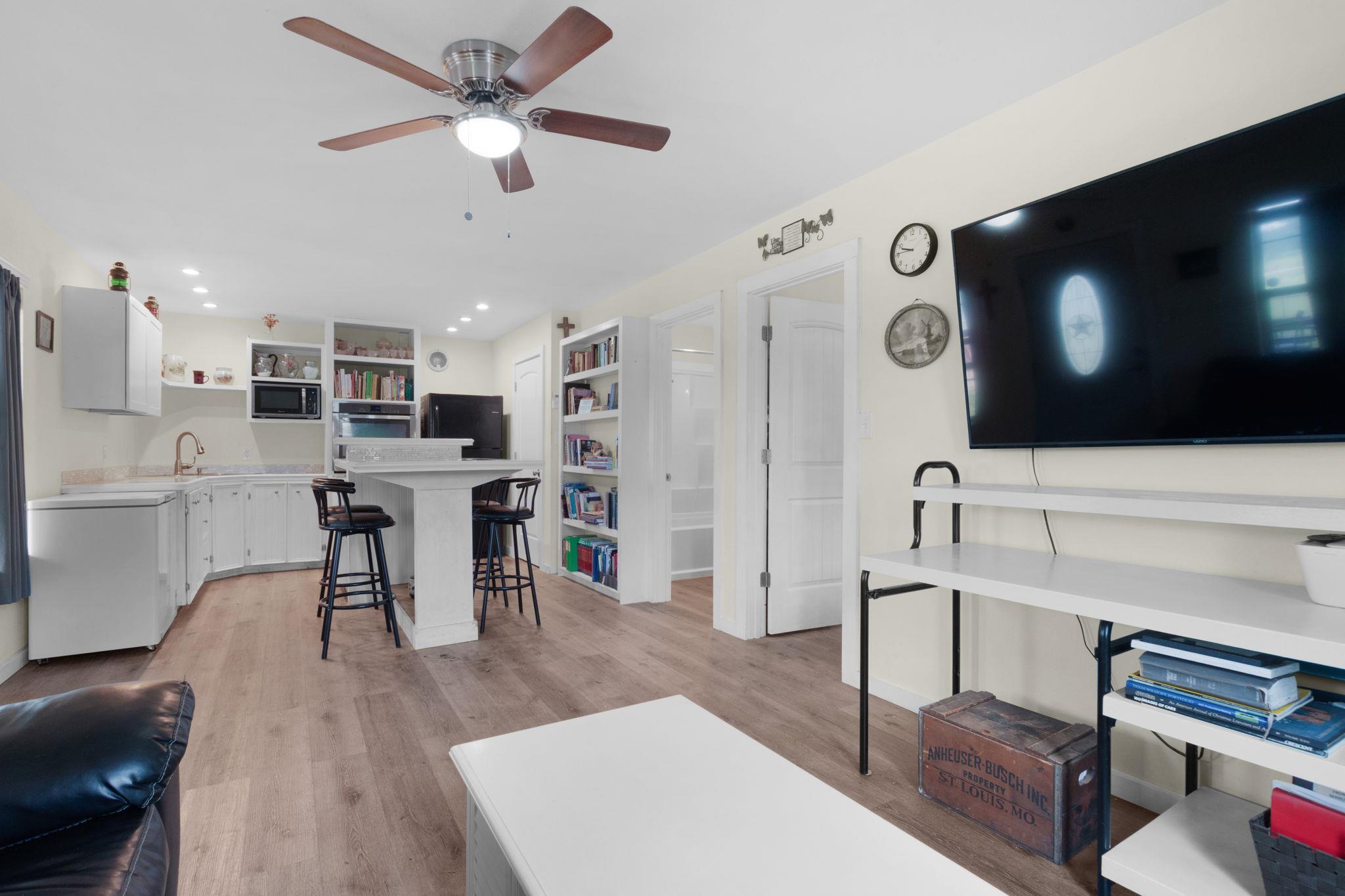 310 Cortez Trl, Buchanan Dam, TX 78609