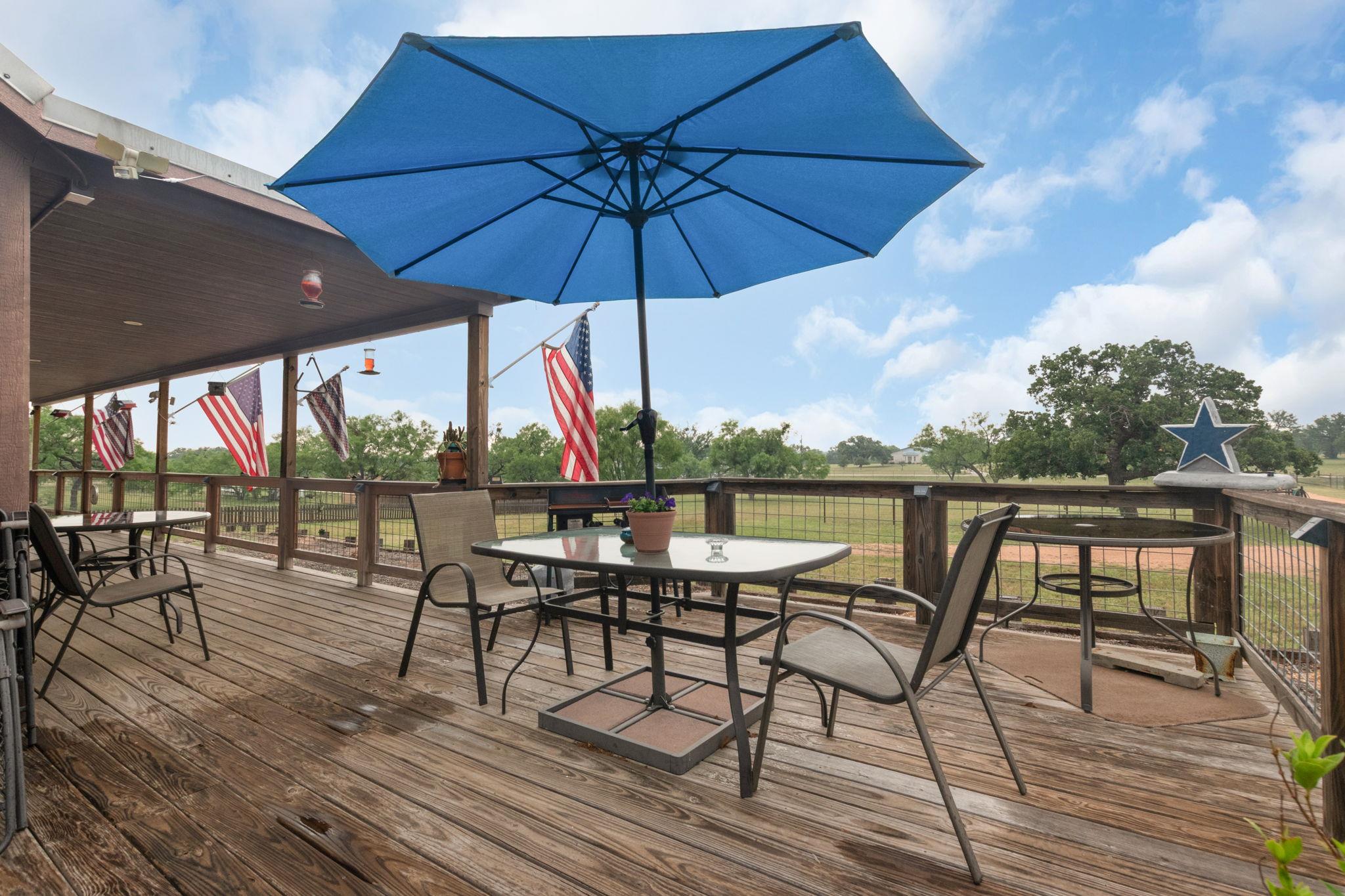 310 Cortez Trl, Buchanan Dam, TX 78609