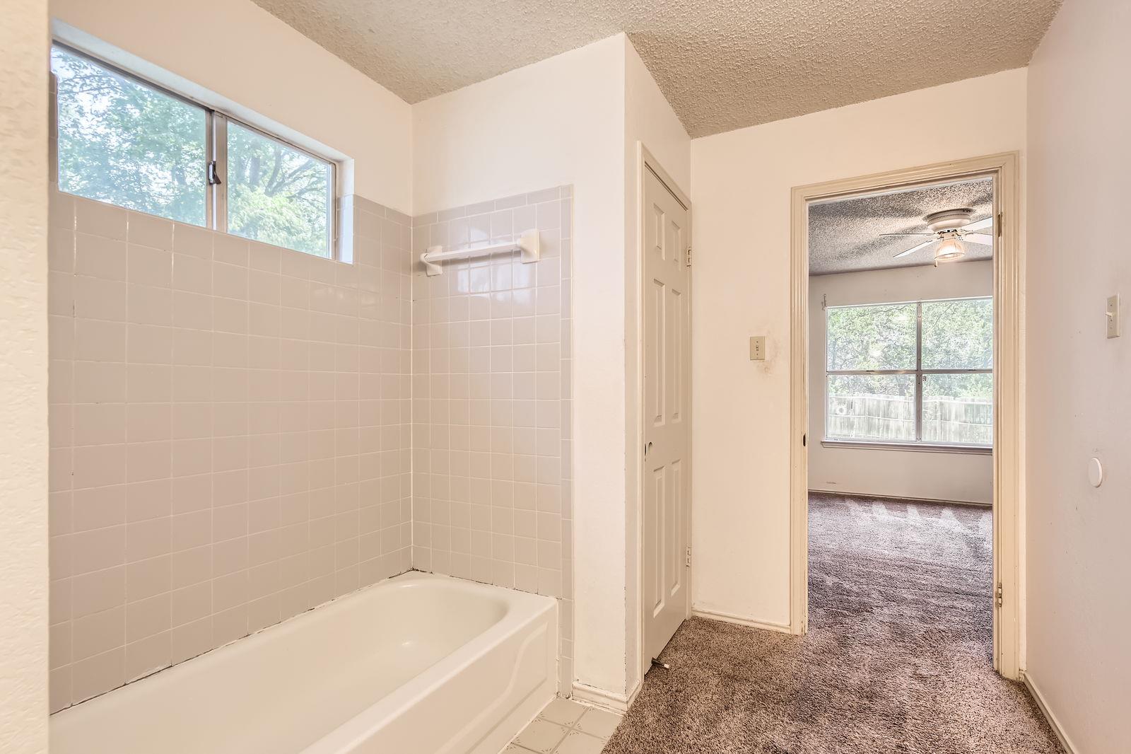 10421 Cayuse Cv, Austin, TX 78748