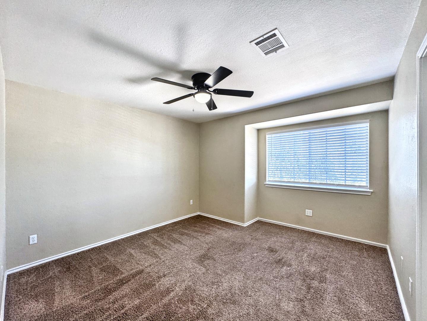 833 Sagewood Trl, San Marcos, TX 78666