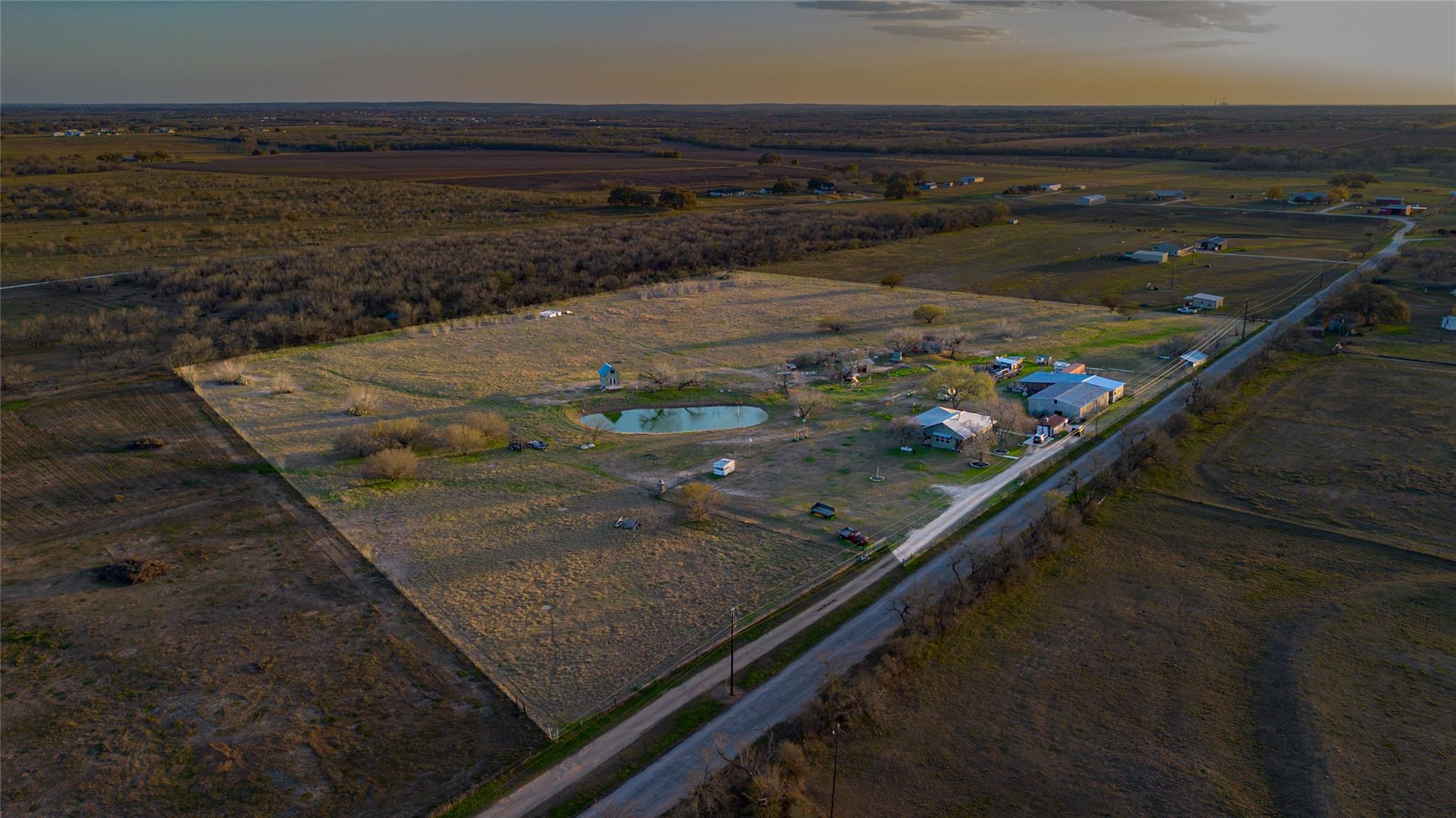 7150 Linne Rd, Seguin, TX 78155