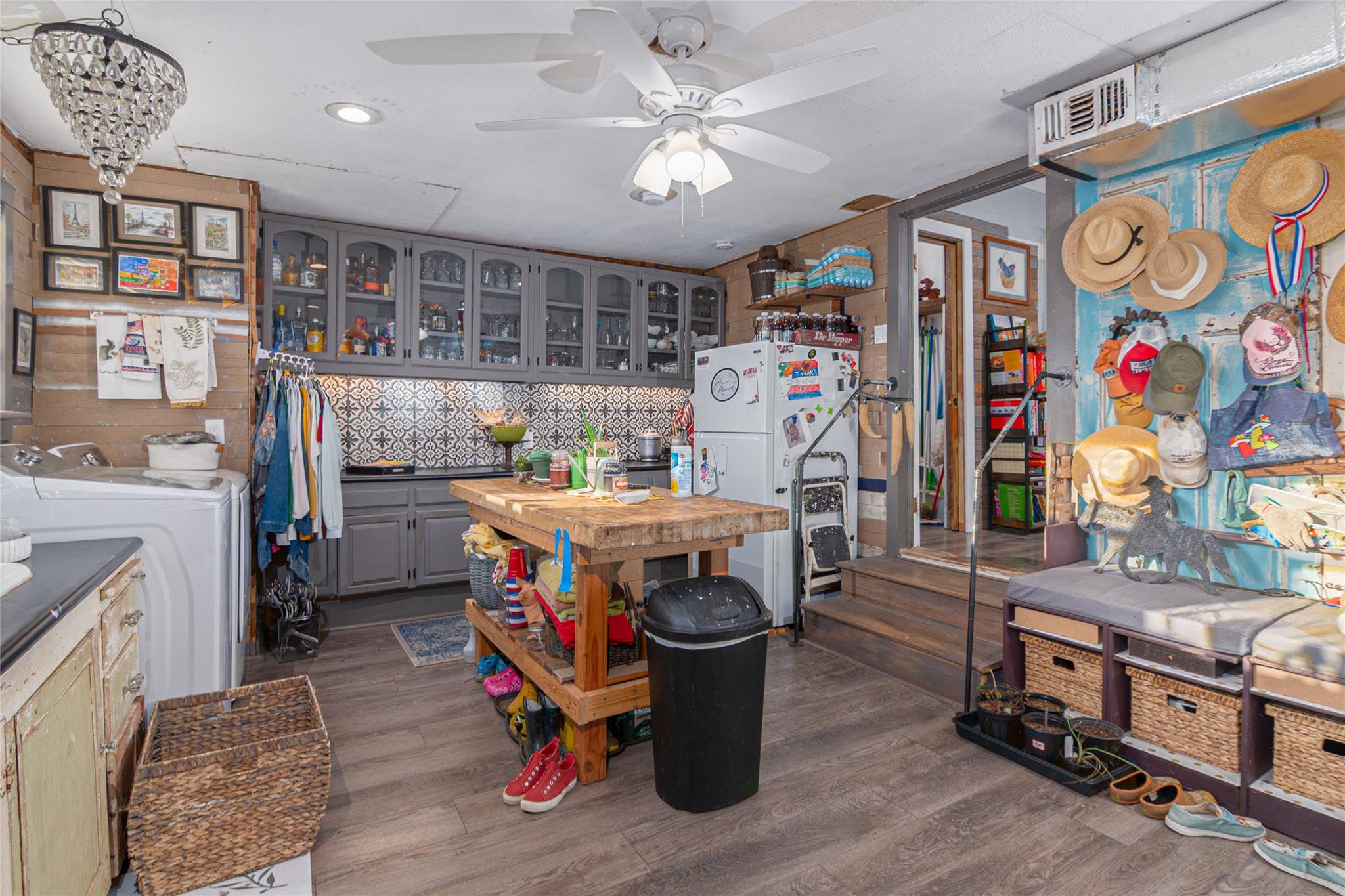 7150 Linne Rd, Seguin, TX 78155