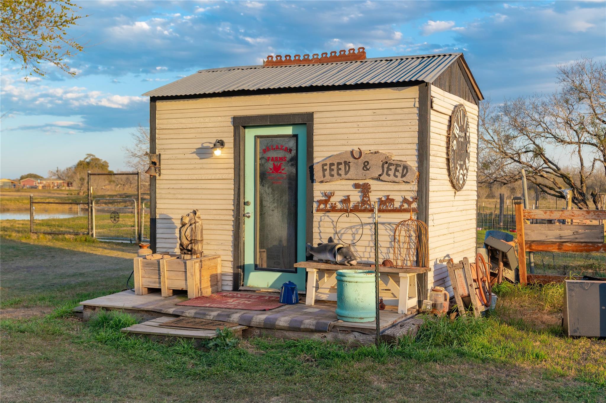 7150 Linne Rd, Seguin, TX 78155