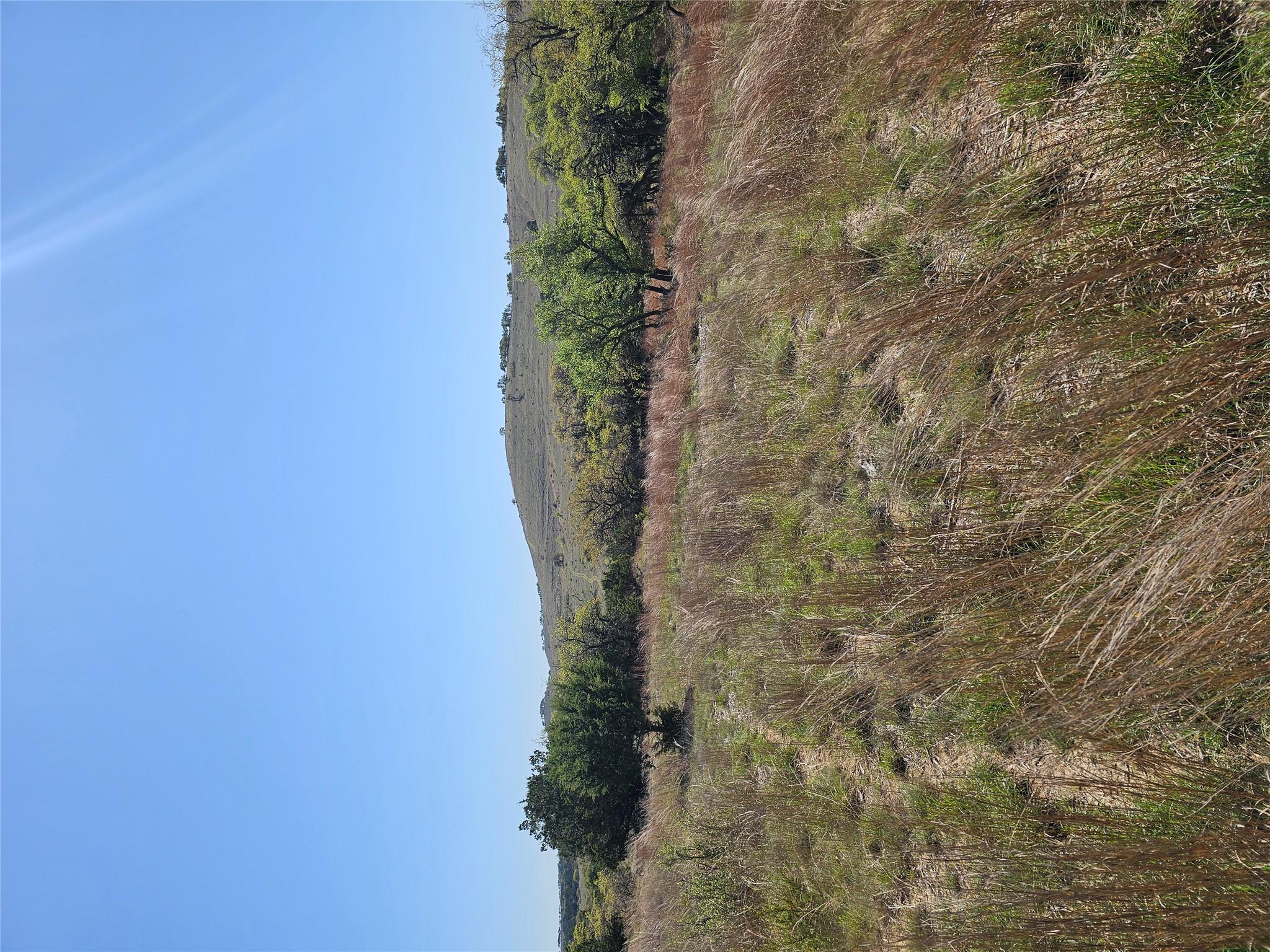 292 N Scenic Hills Ct, Blanco, TX 78606