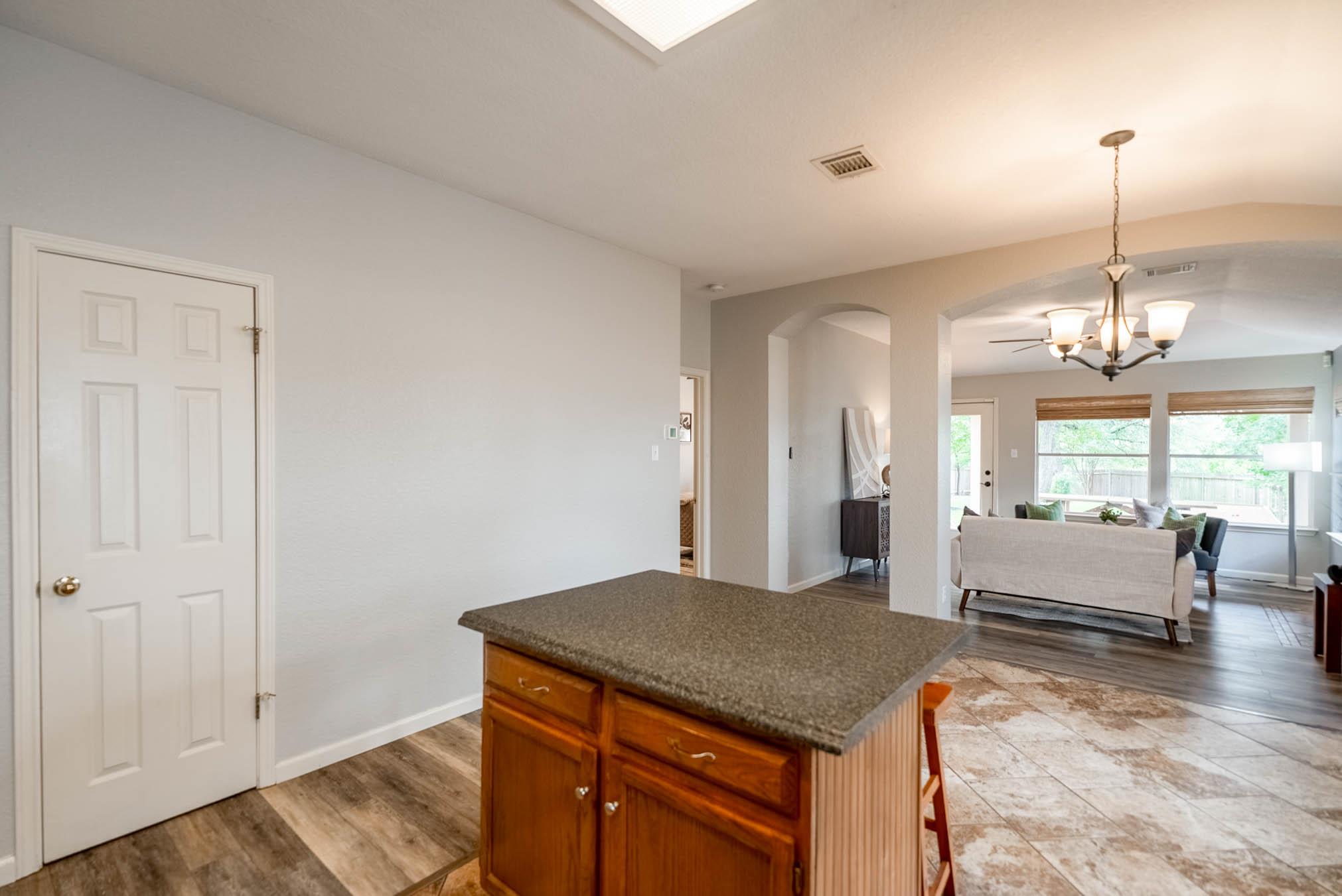 2949 Lagerway Cv, Austin, TX 78748