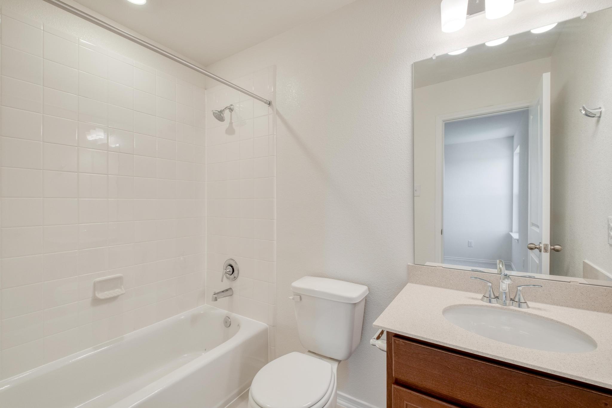 122 Lucky Texan Cv, Jarrell, TX 76537