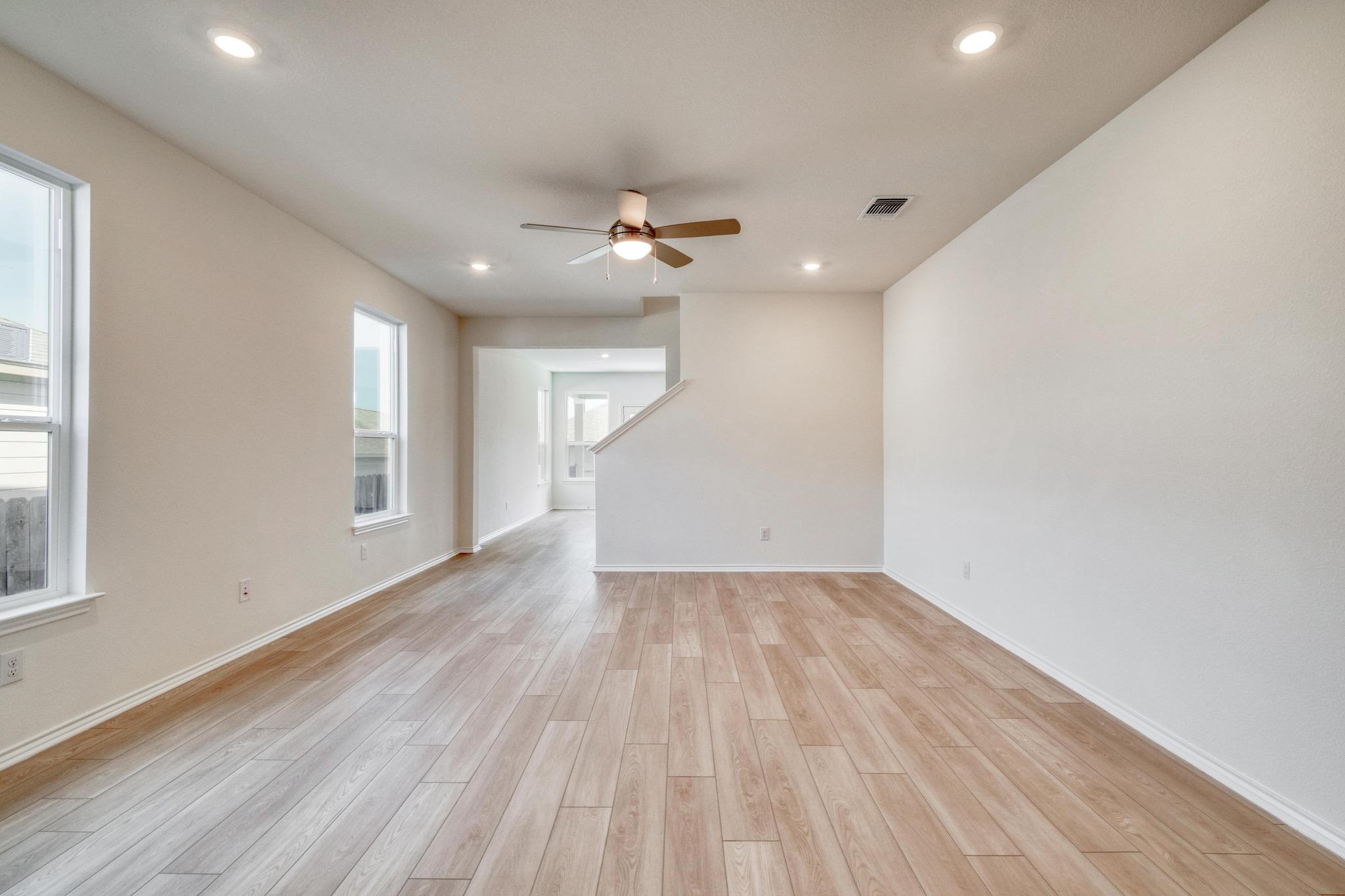 122 Lucky Texan Cv, Jarrell, TX 76537