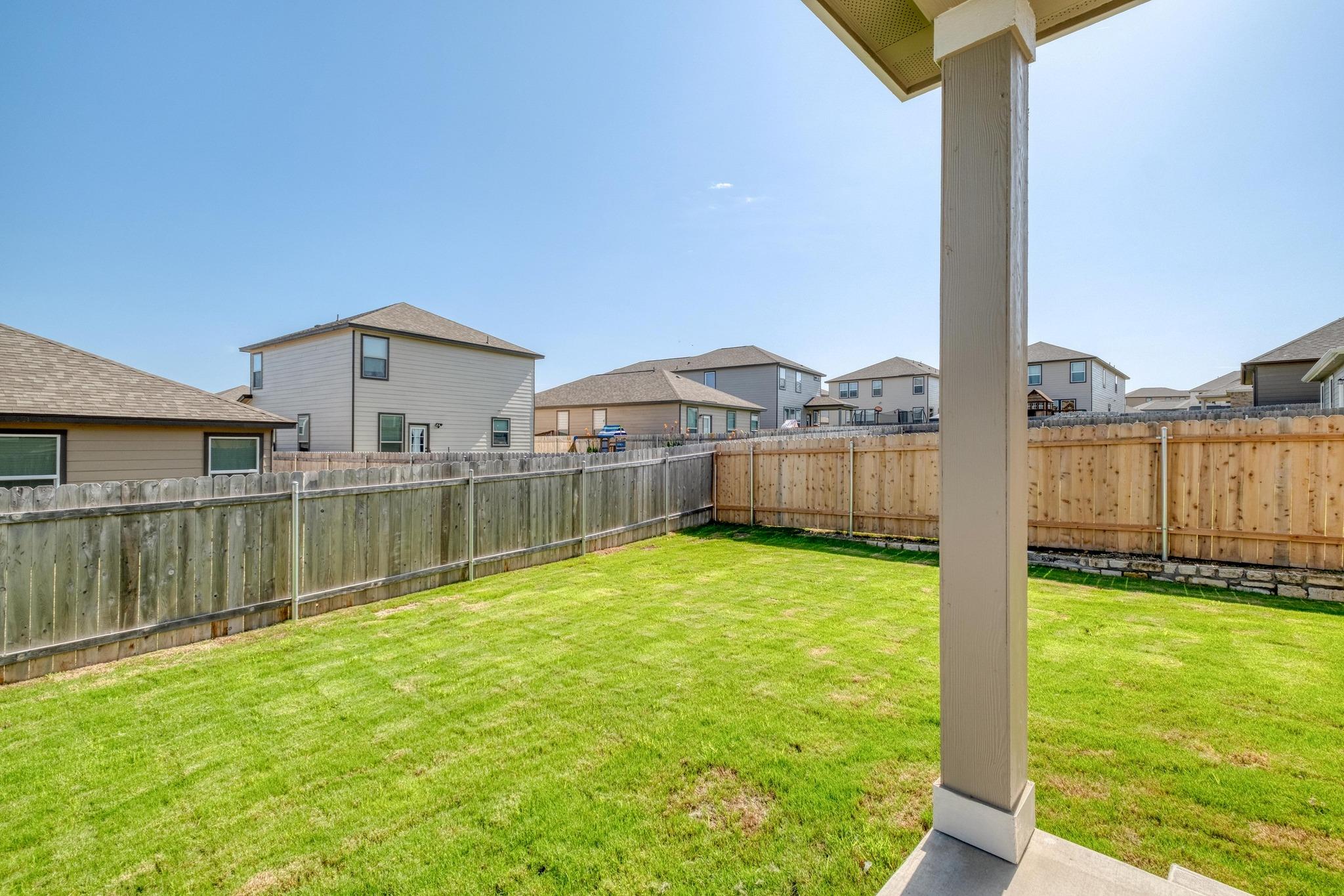 122 Lucky Texan Cv, Jarrell, TX 76537