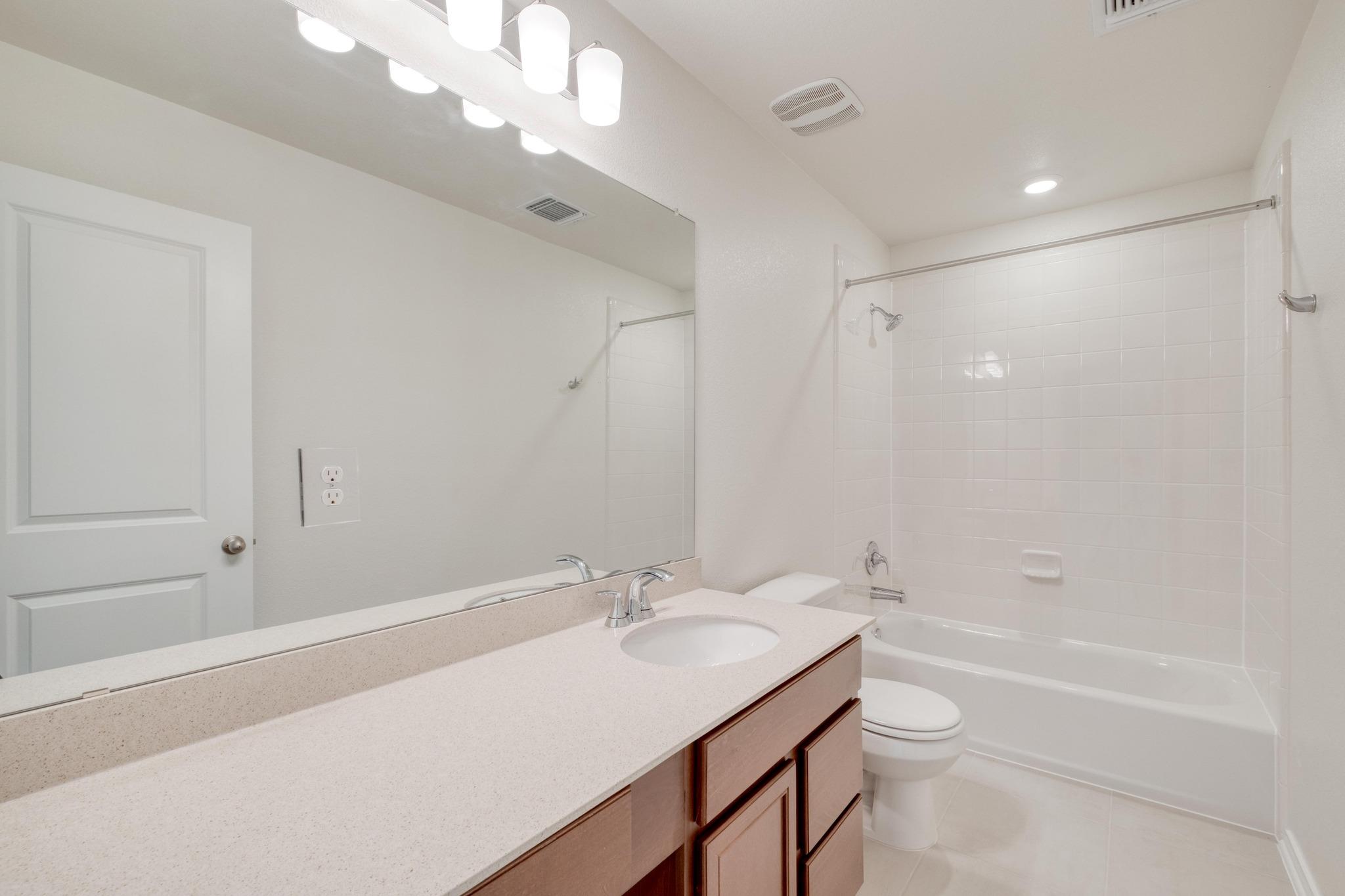 122 Lucky Texan Cv, Jarrell, TX 76537