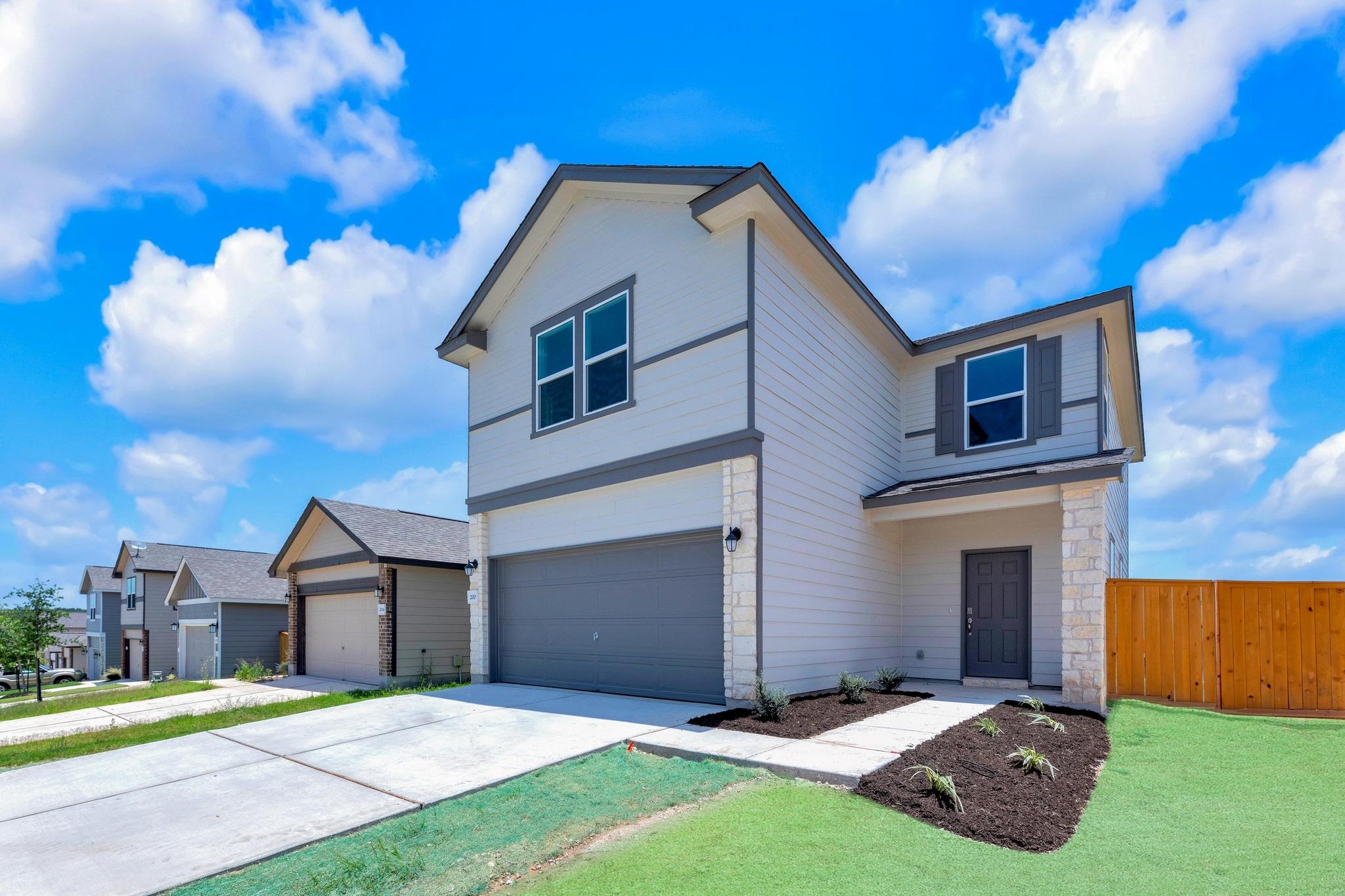 200 Lucky Texan Rd, Jarrell, TX 76537