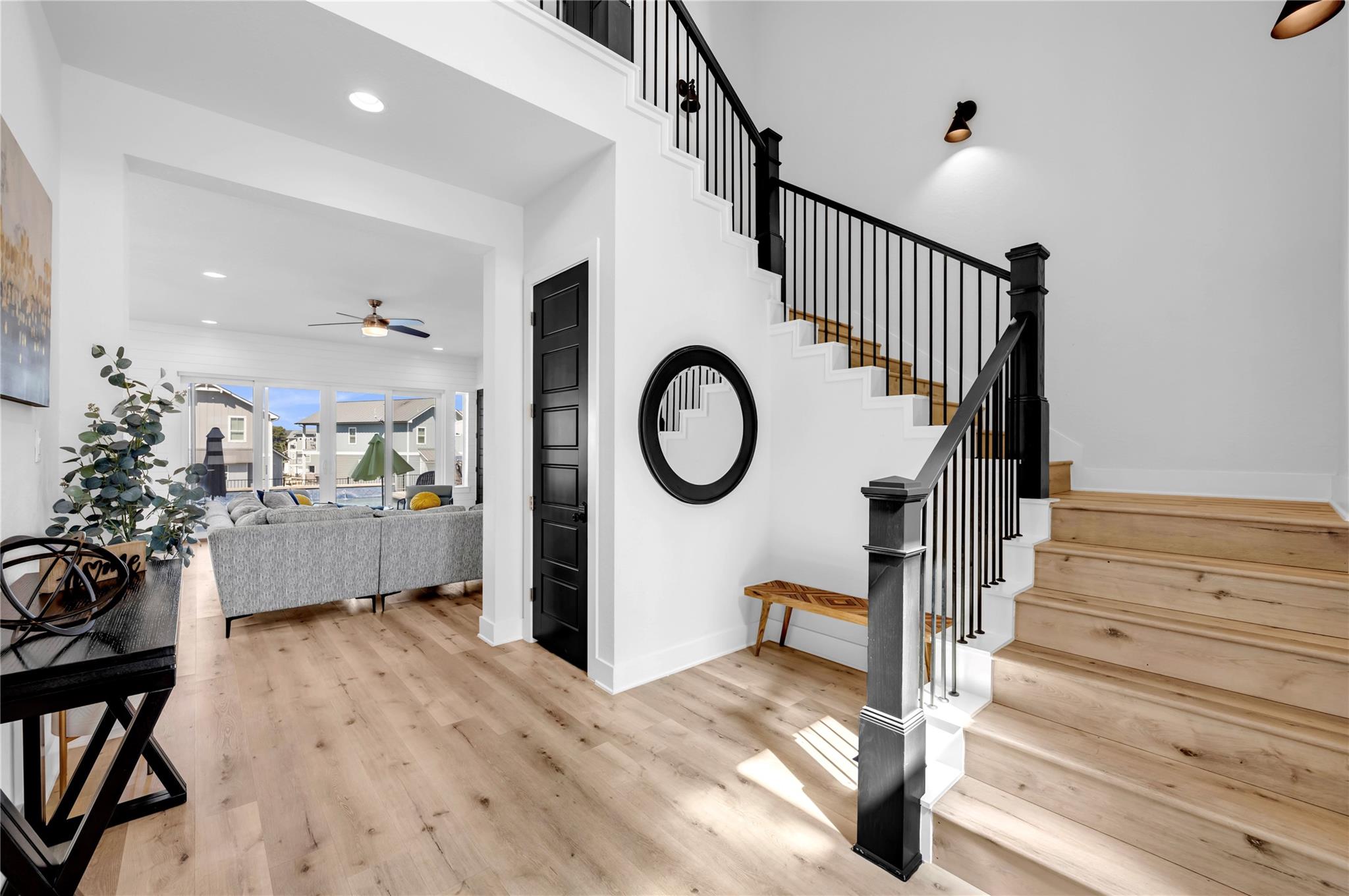 128 Village View Dr, Kingsland, TX 78639