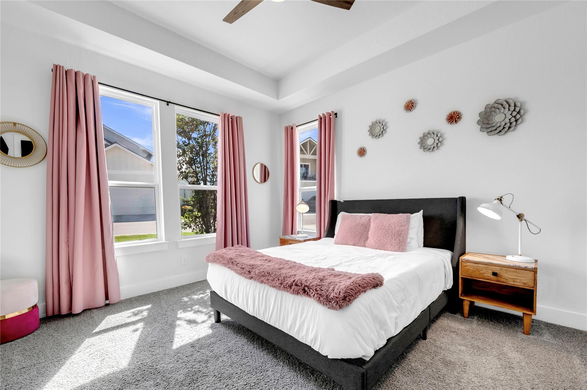 128 Village View Dr, Kingsland, TX 78639