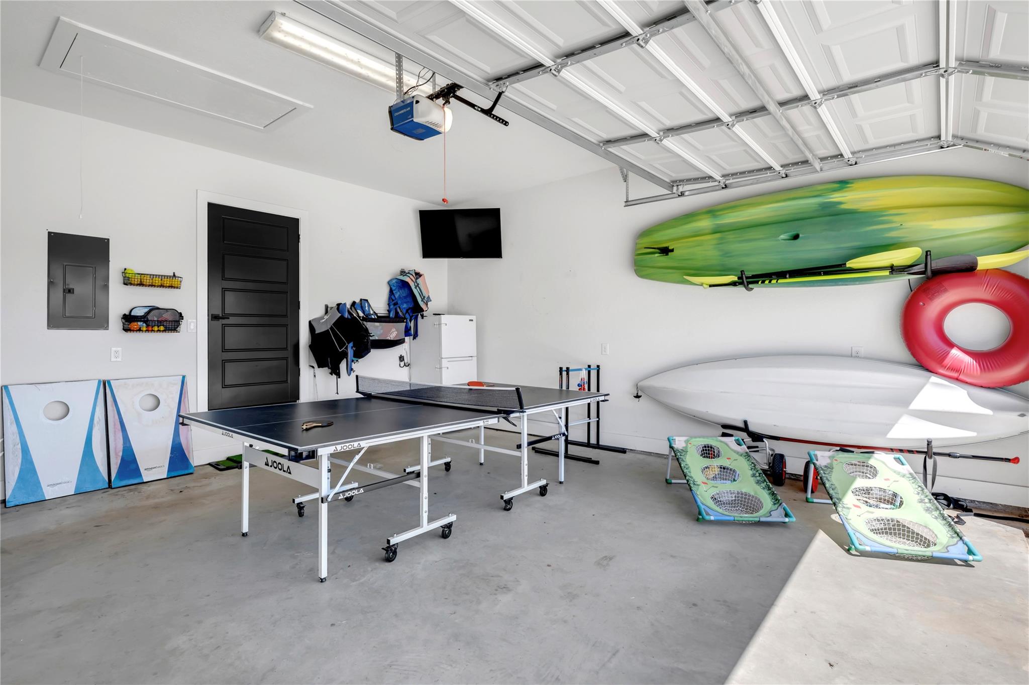 128 Village View Dr, Kingsland, TX 78639