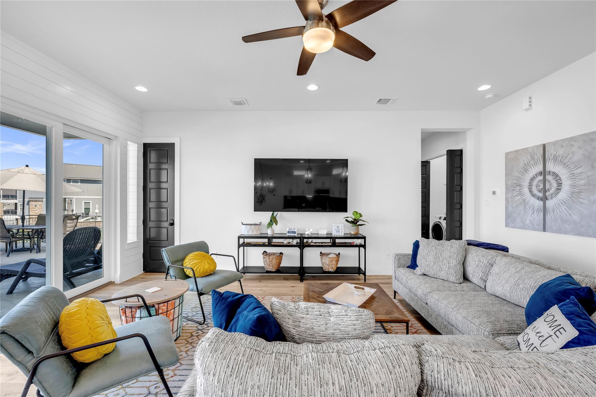 128 Village View Dr, Kingsland, TX 78639