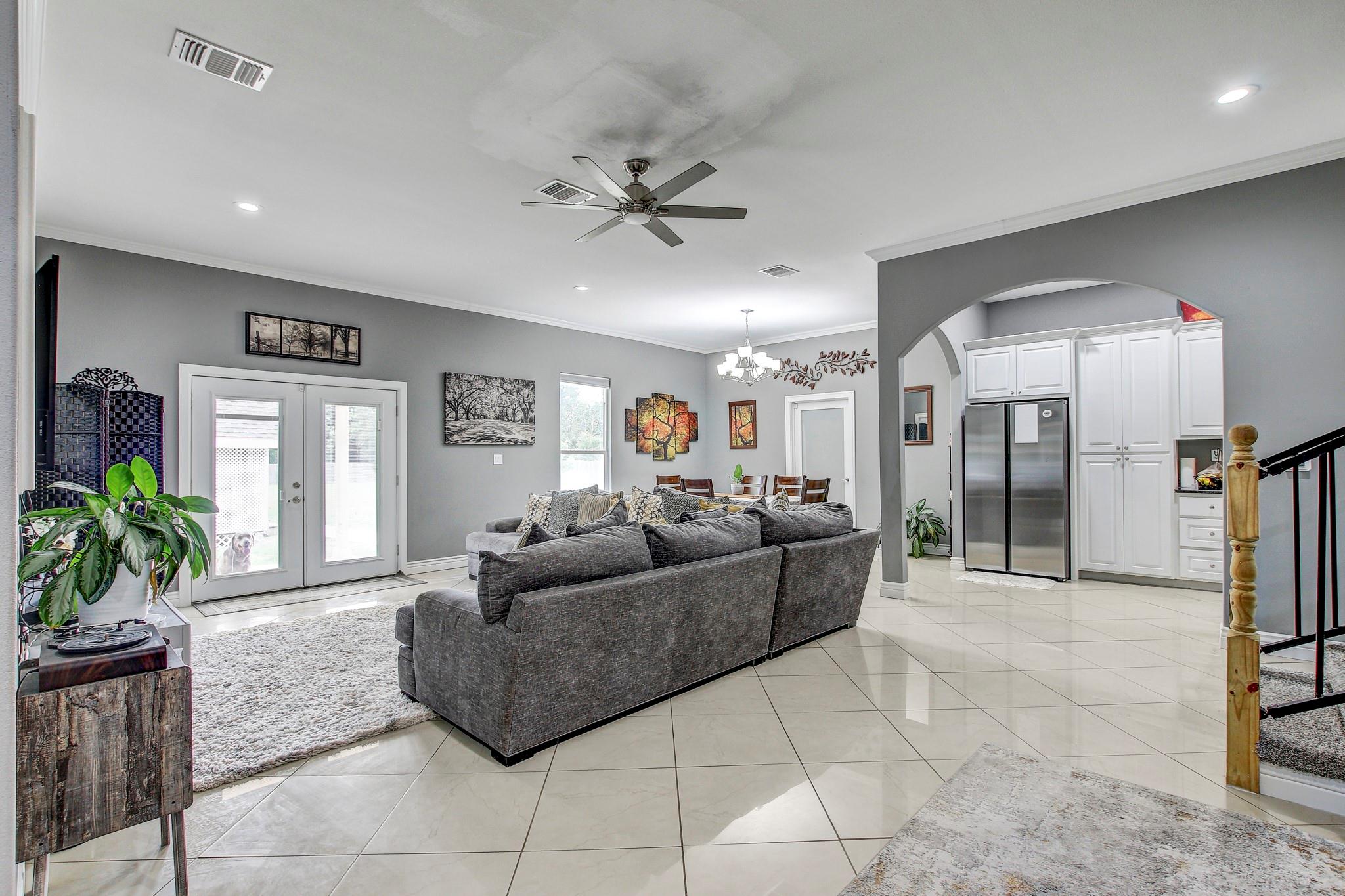 135 Romeria Dr, Cedar Creek, TX 78612