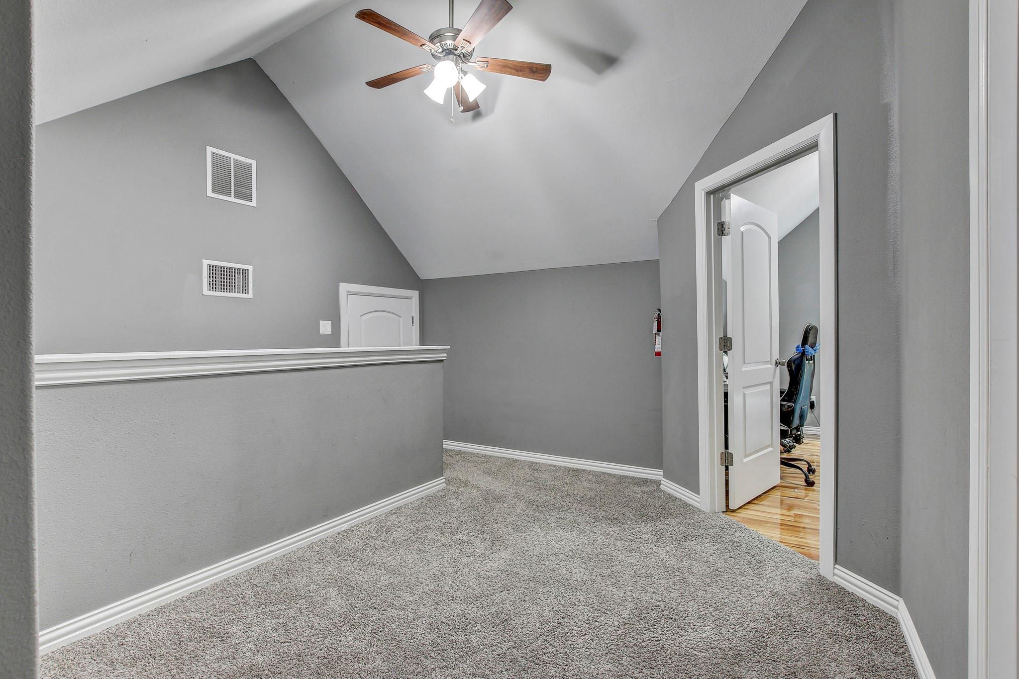135 Romeria Dr, Cedar Creek, TX 78612