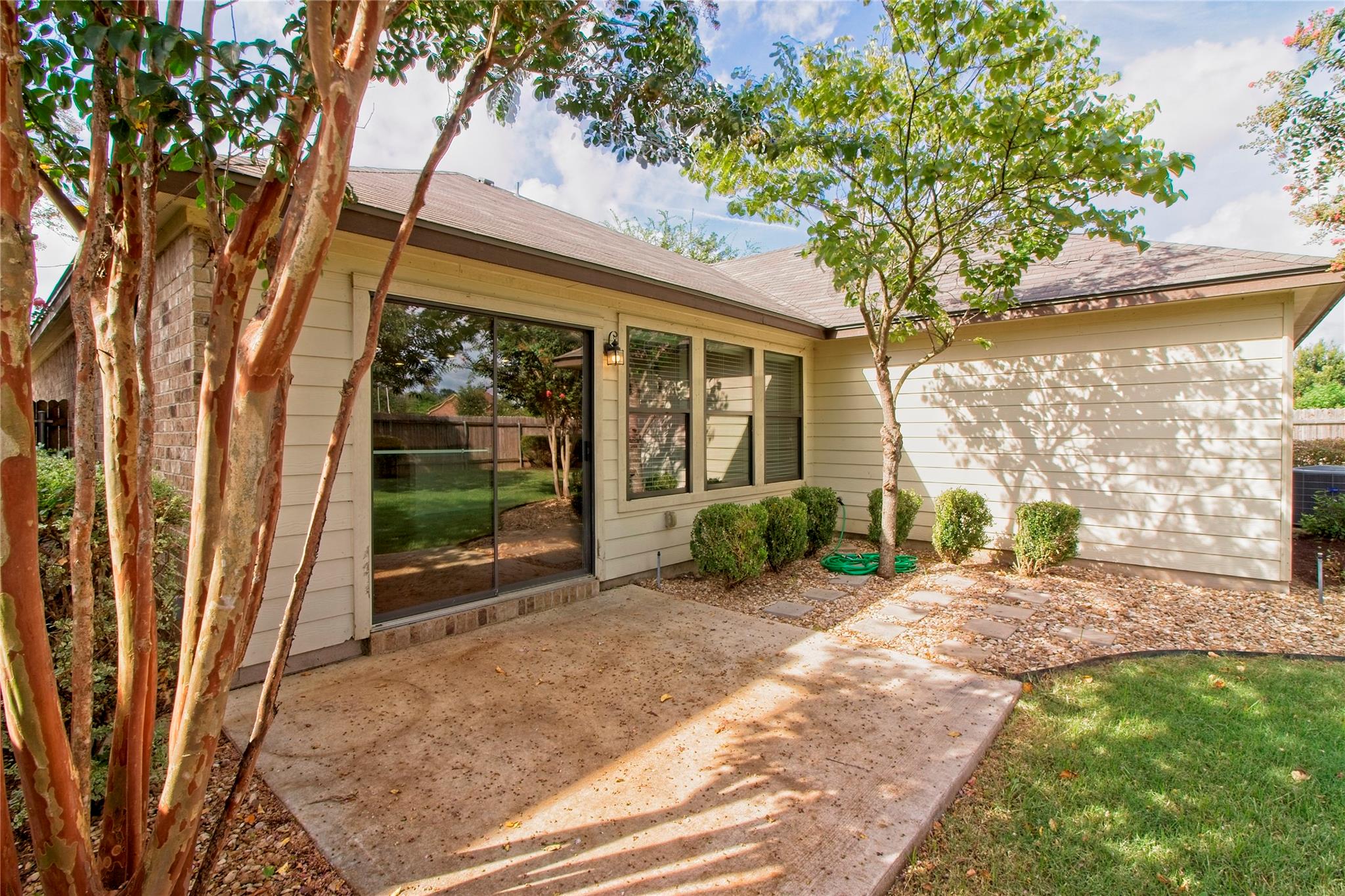 1552 Lotus Flower Loop, Leander, TX 78641