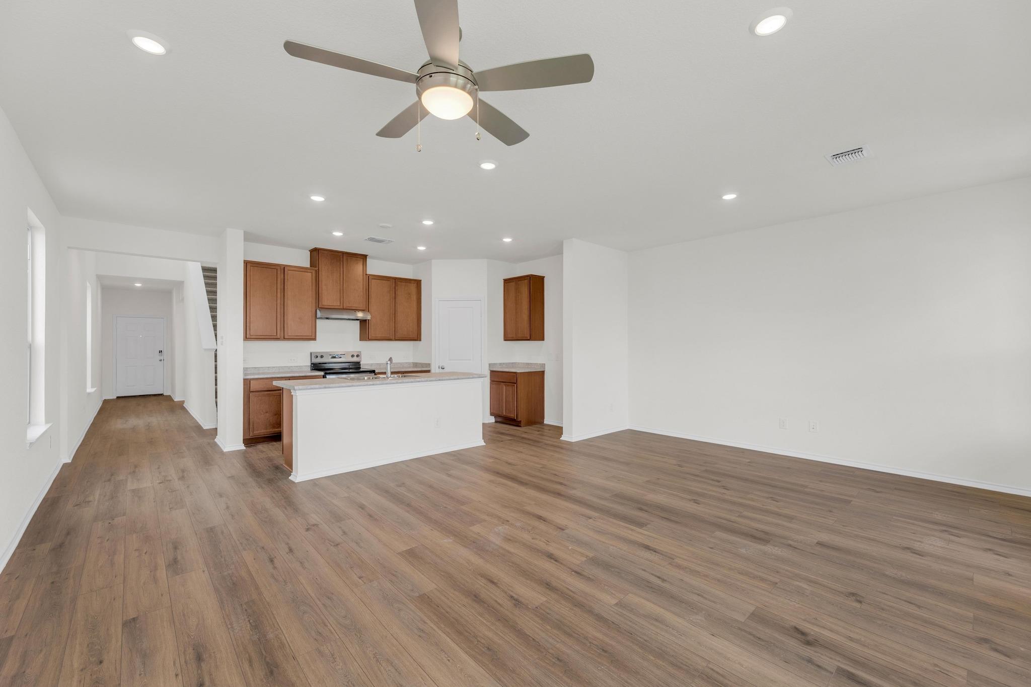 201 Lucky Texan Rd, Jarrell, TX 76537