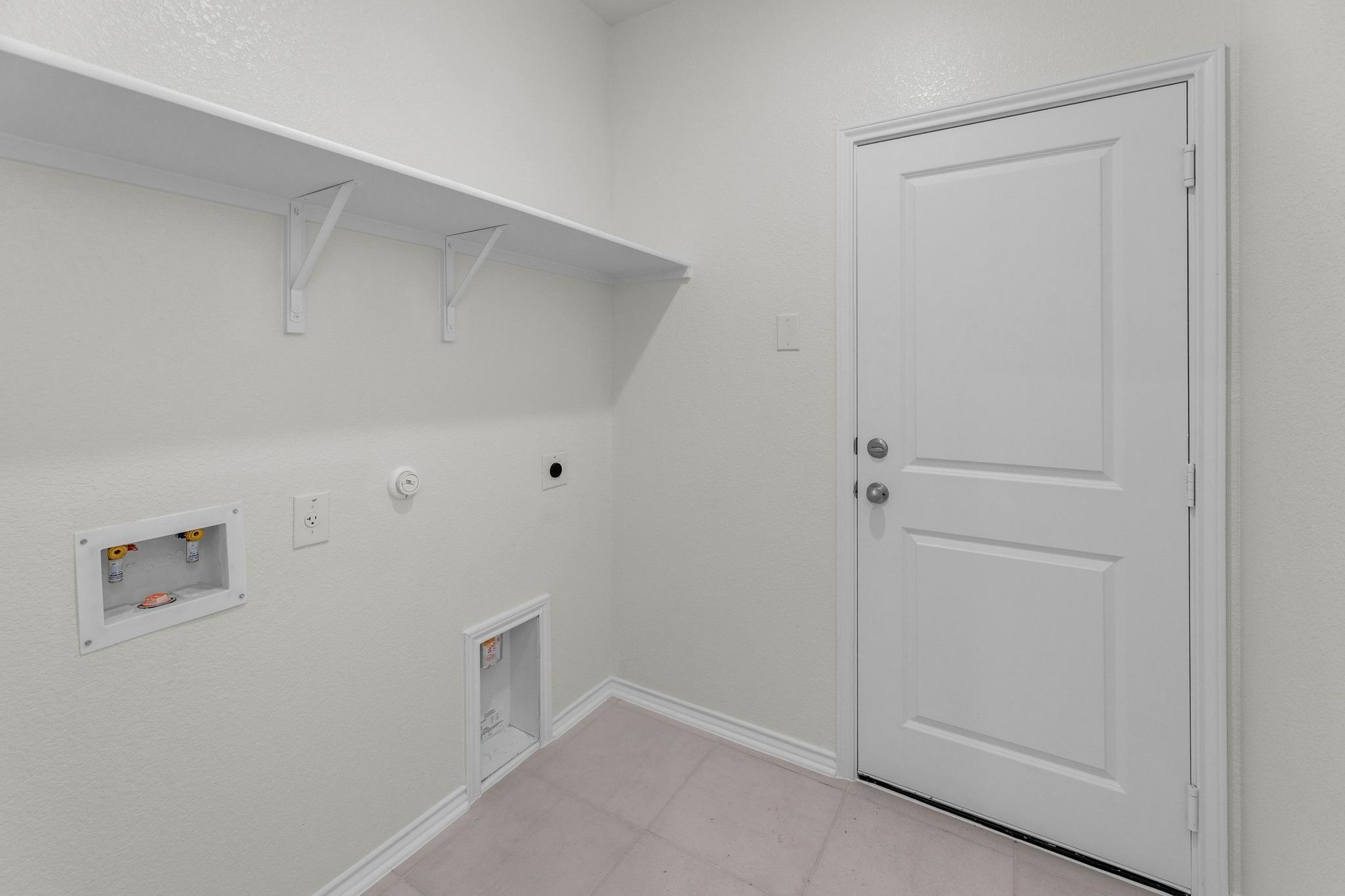 201 Lucky Texan Rd, Jarrell, TX 76537