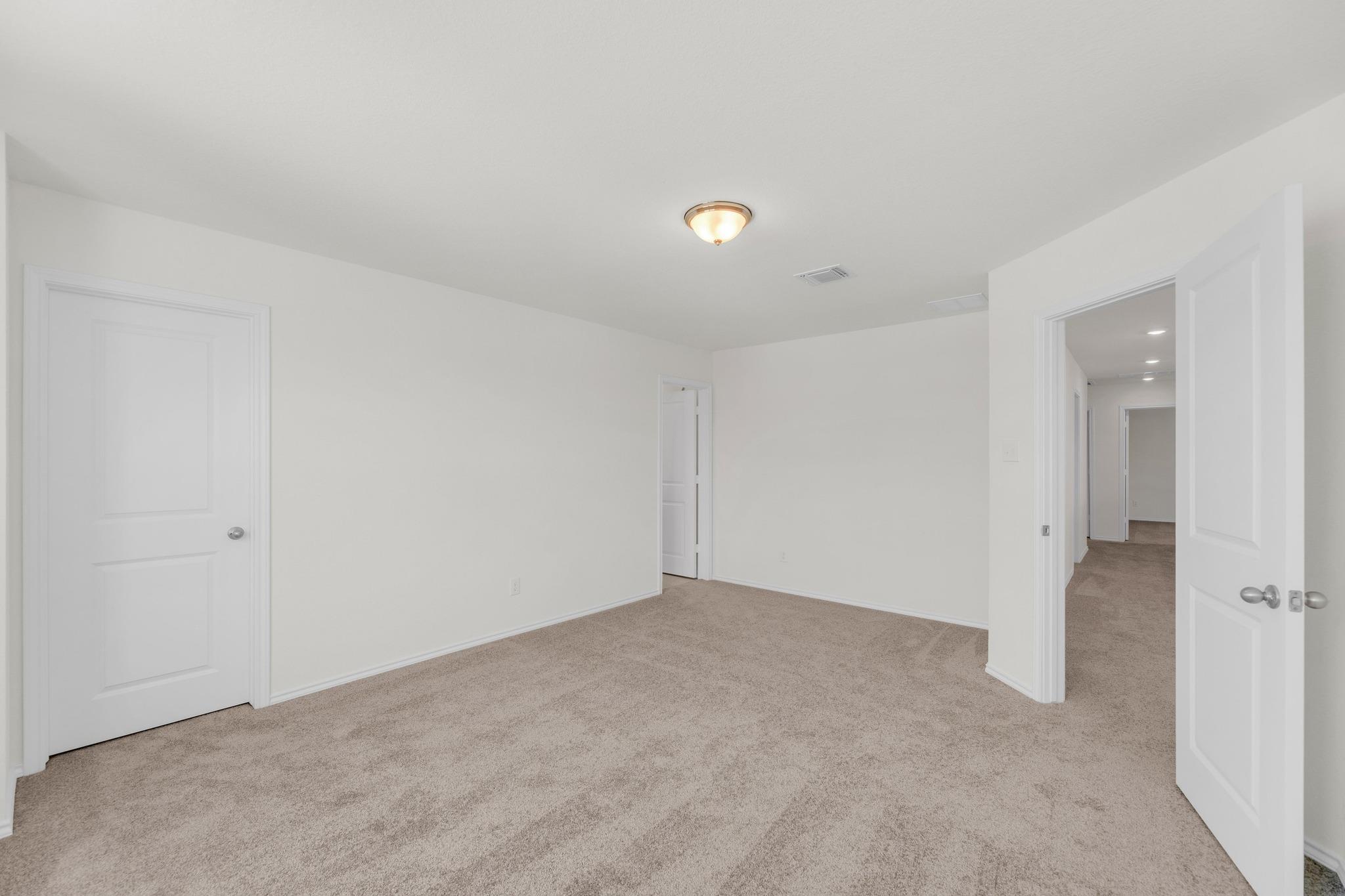 201 Lucky Texan Rd, Jarrell, TX 76537