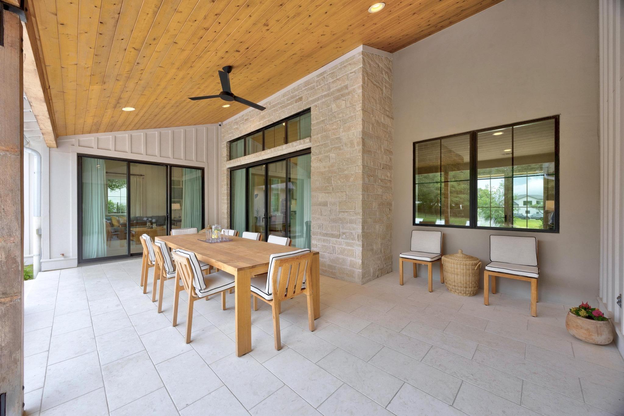 15025 Grumbles Ln, Austin, TX 78738