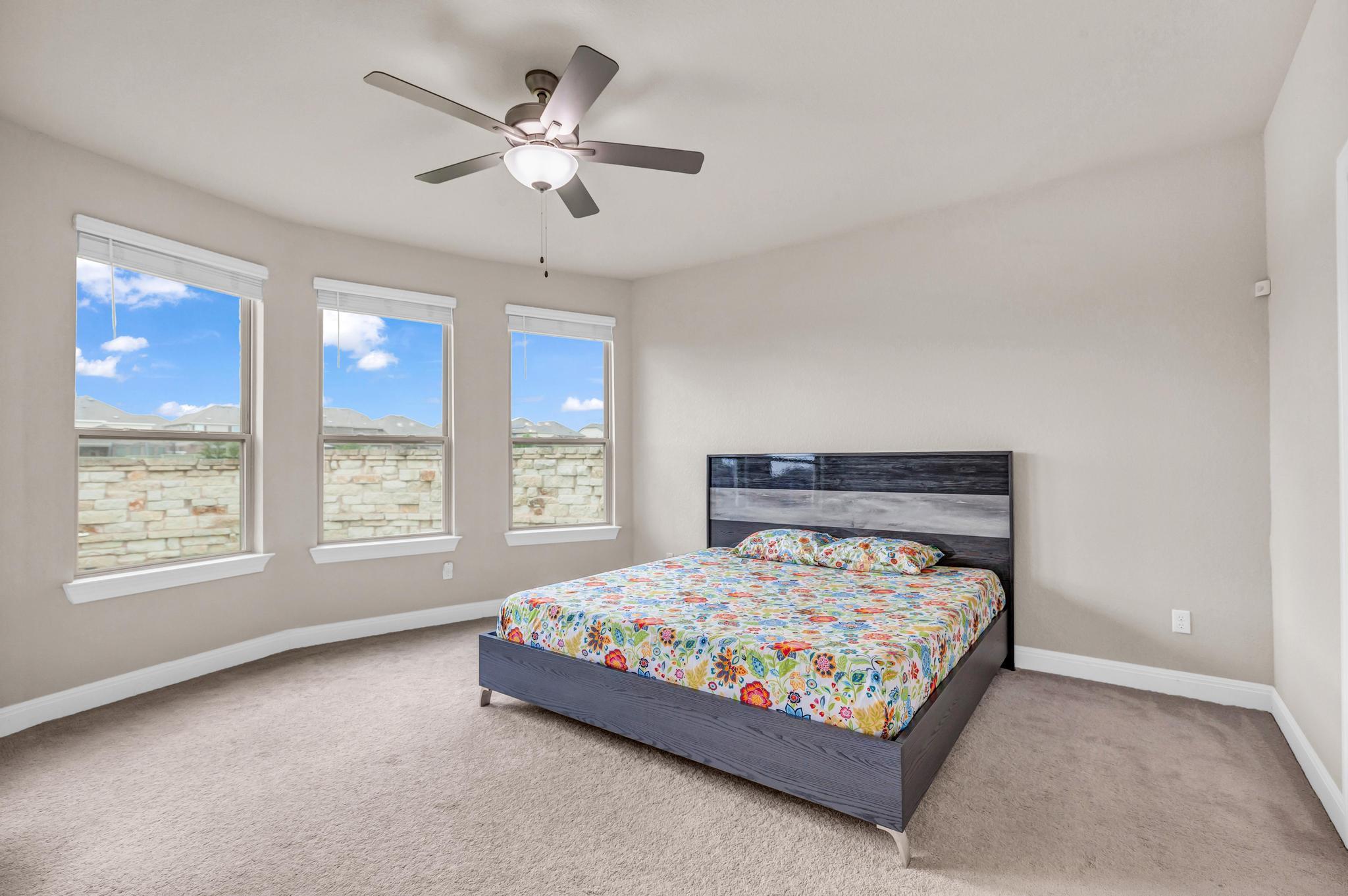 100 Janelle Ln, Liberty Hill, TX 78642
