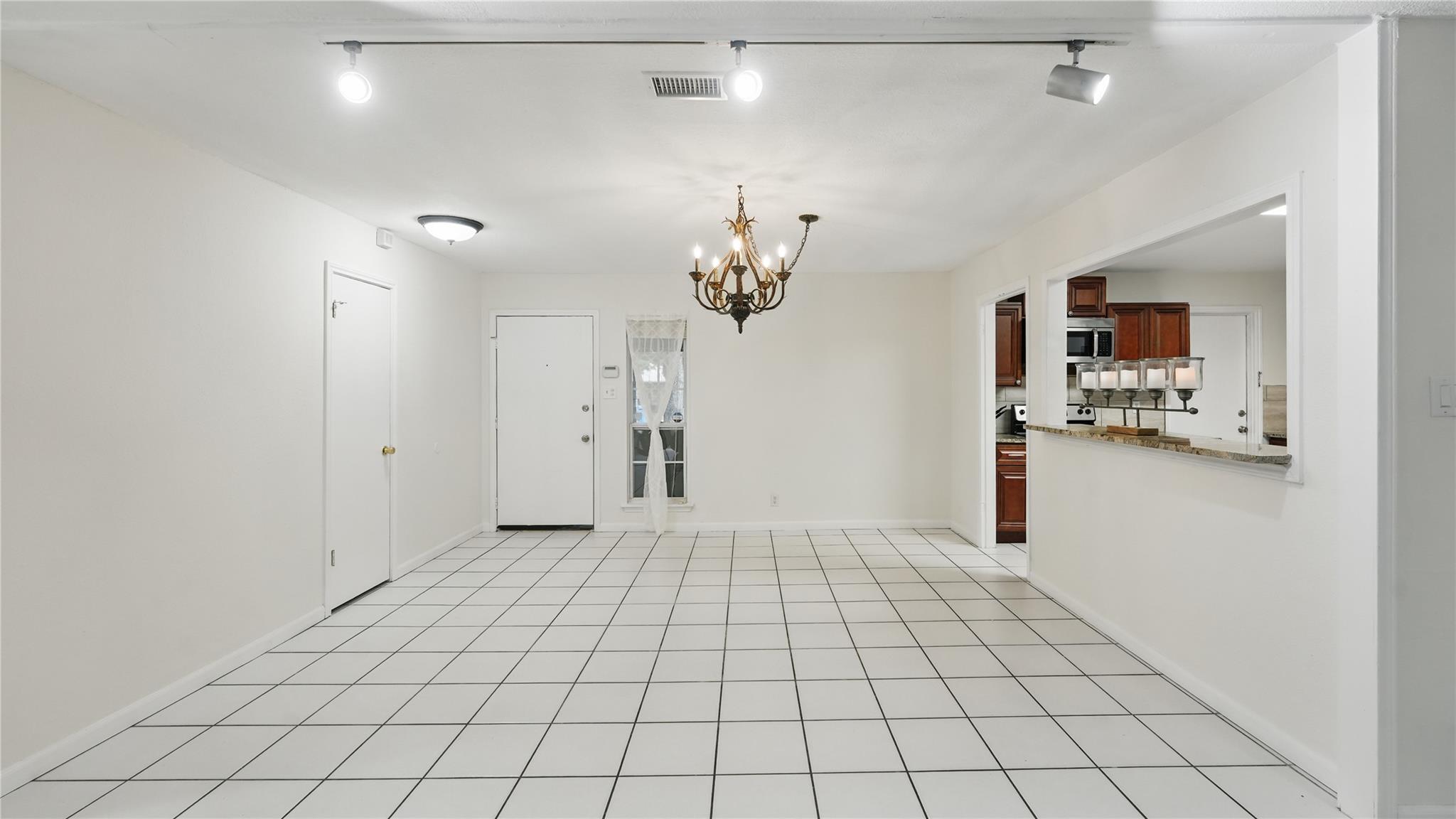 13610 Earlywood St, San Antonio, TX 78233