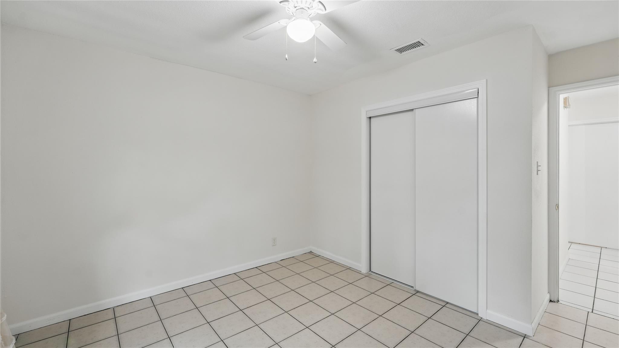 13610 Earlywood St, San Antonio, TX 78233