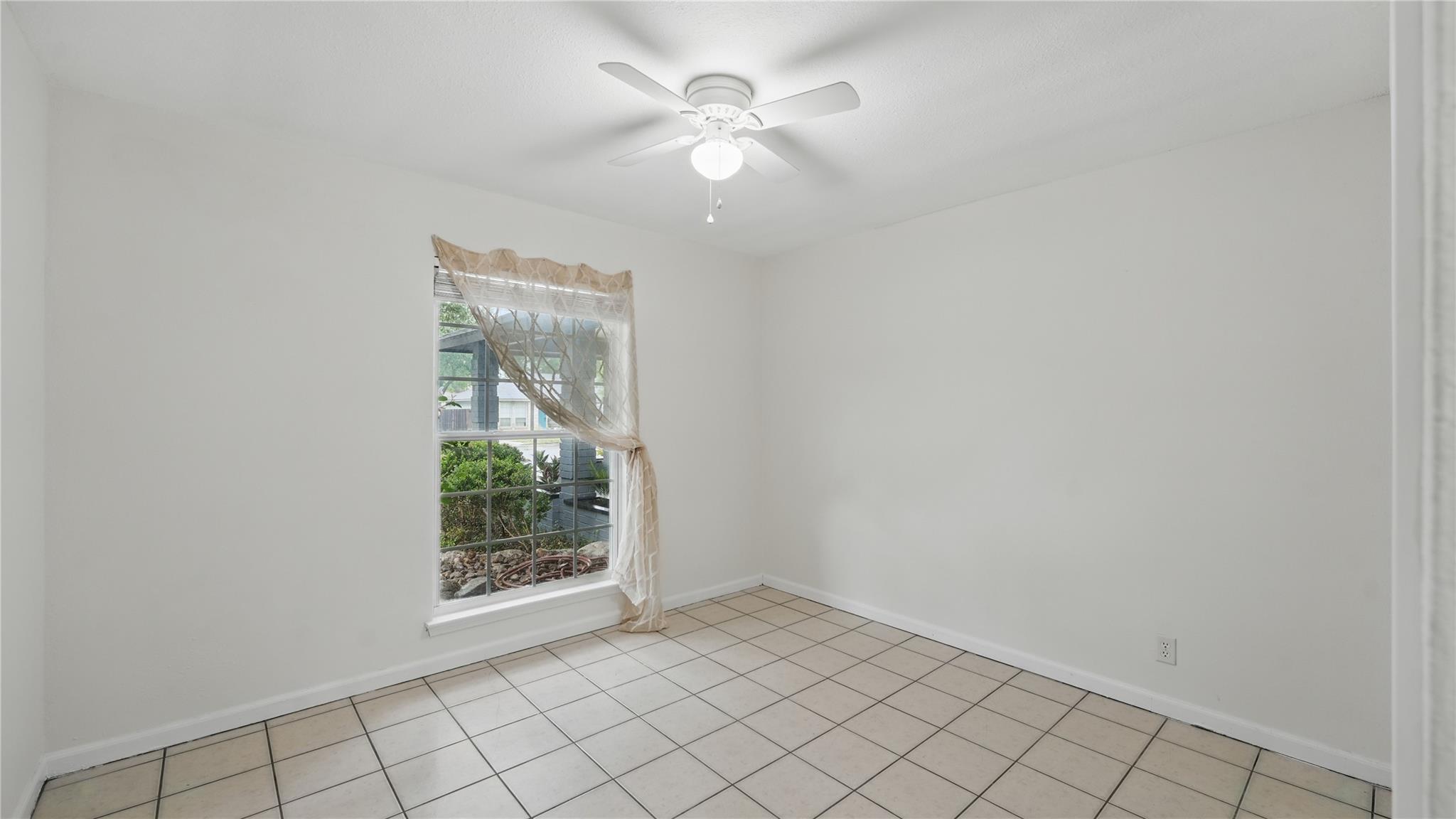 13610 Earlywood St, San Antonio, TX 78233