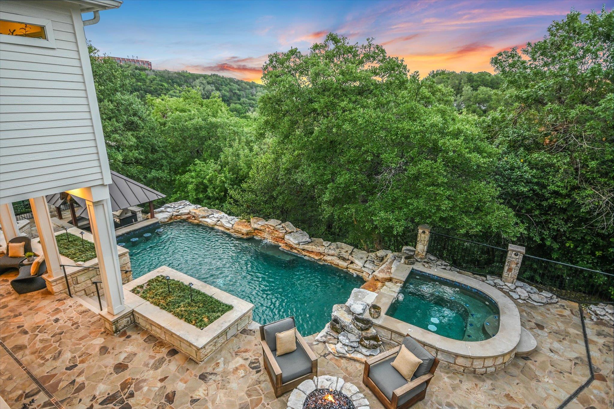 1703 Brookhaven Dr, Austin, TX 78704