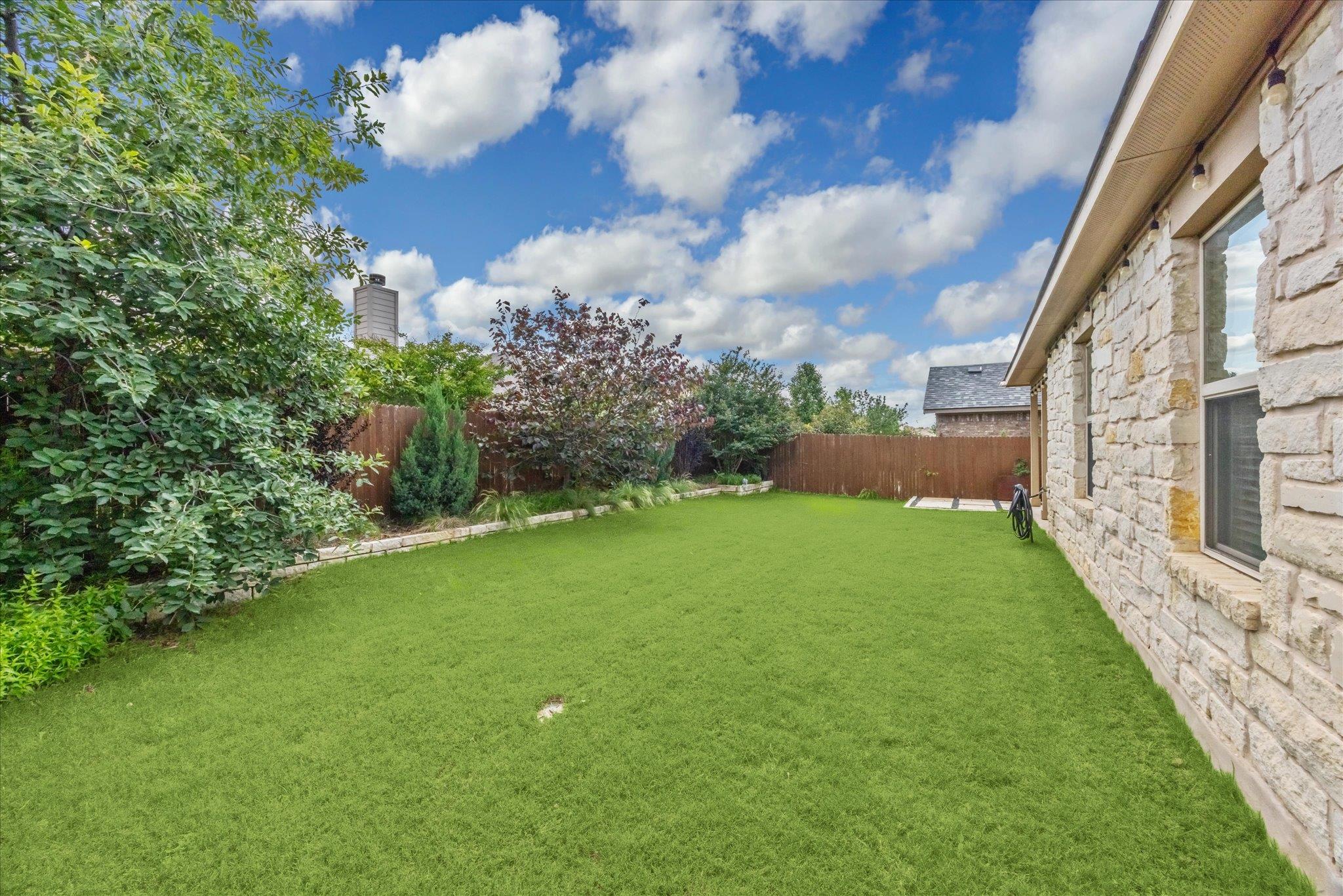 504 Longhorn Cavern Rd, Leander, TX 78641