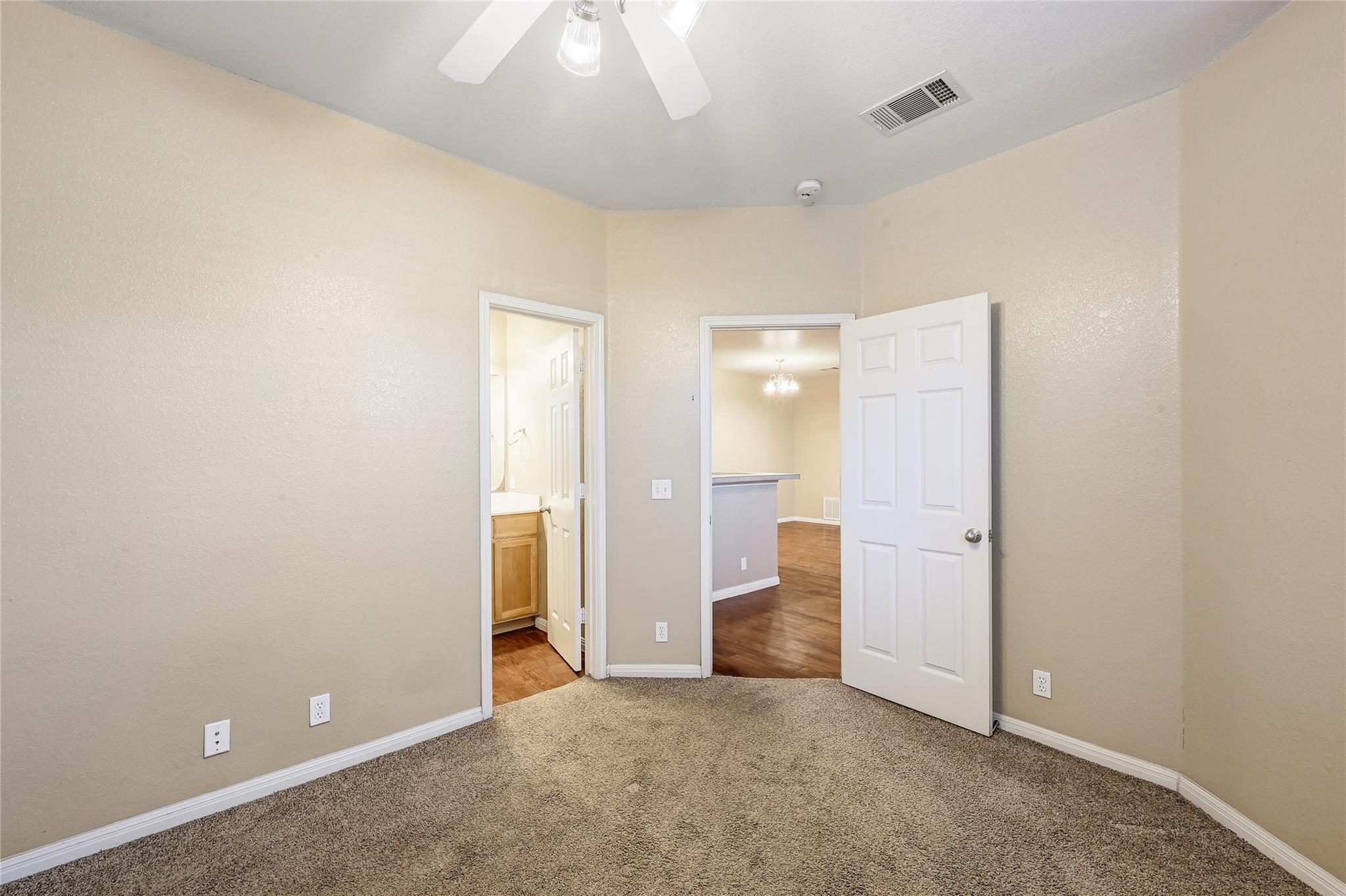 705 Nelray Blvd # B, Austin, TX 78751