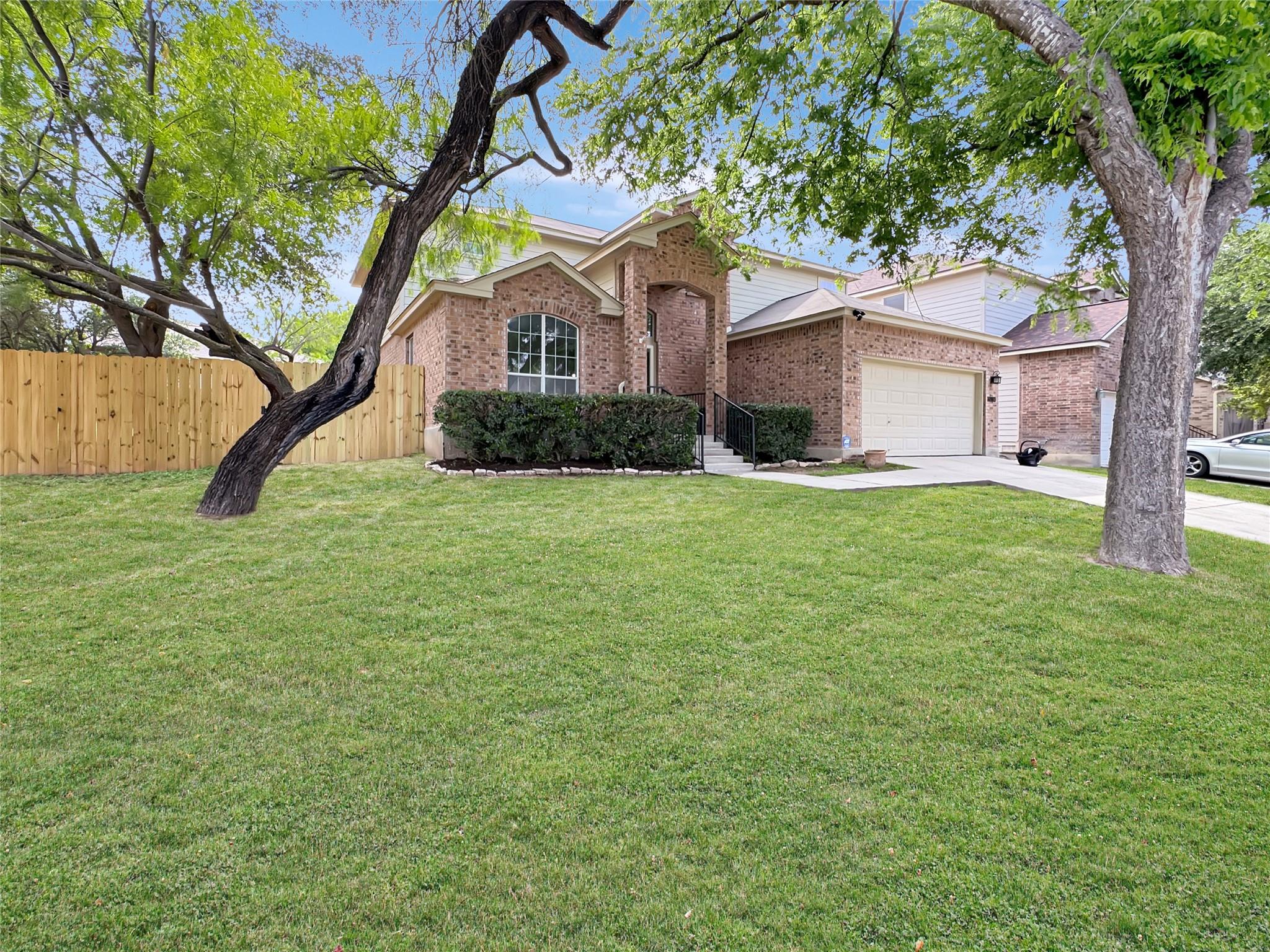 10903 WINECUP FIELD Fld, Helotes, TX 78023