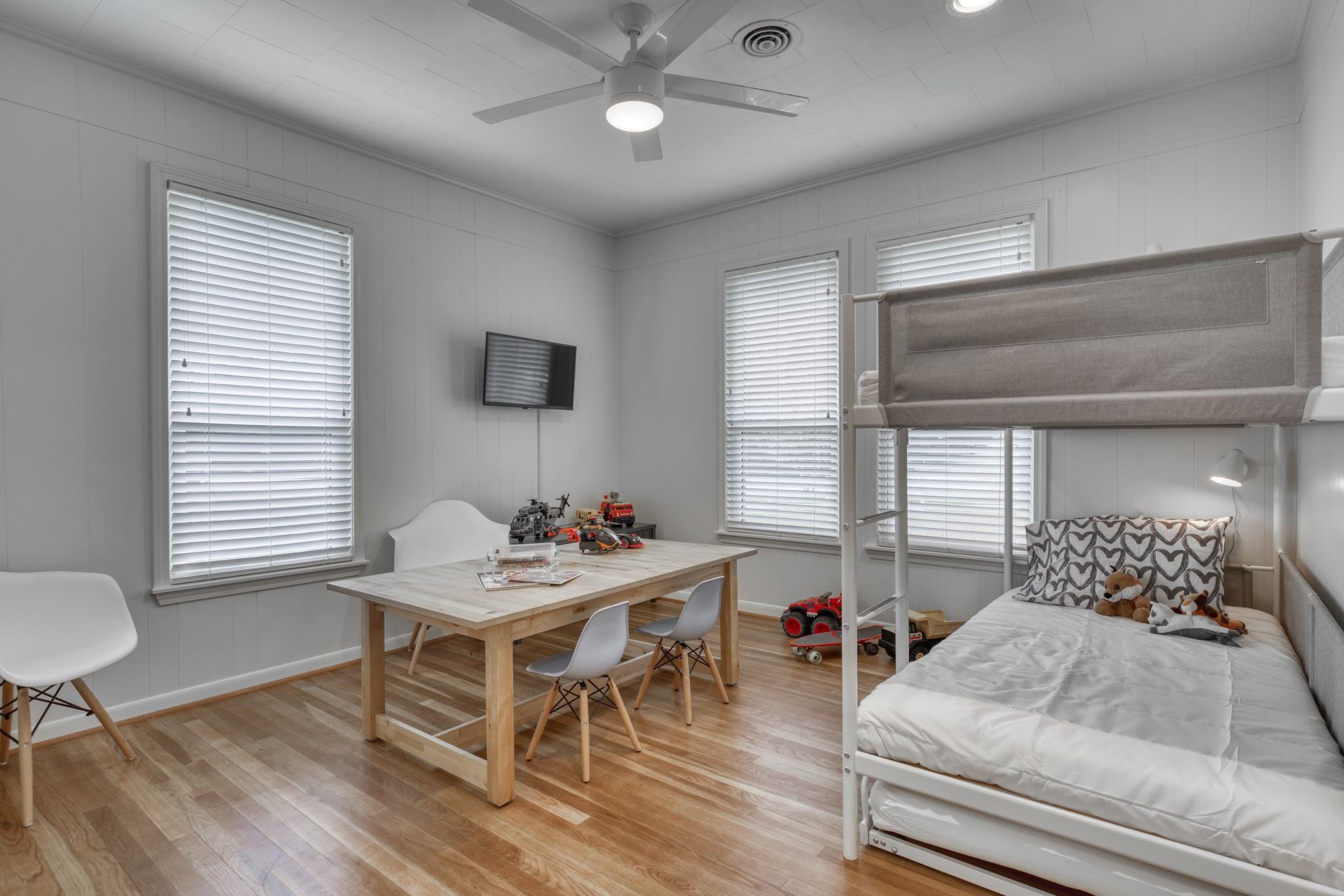 1524 Highway 159 W, Bellville, TX 77418