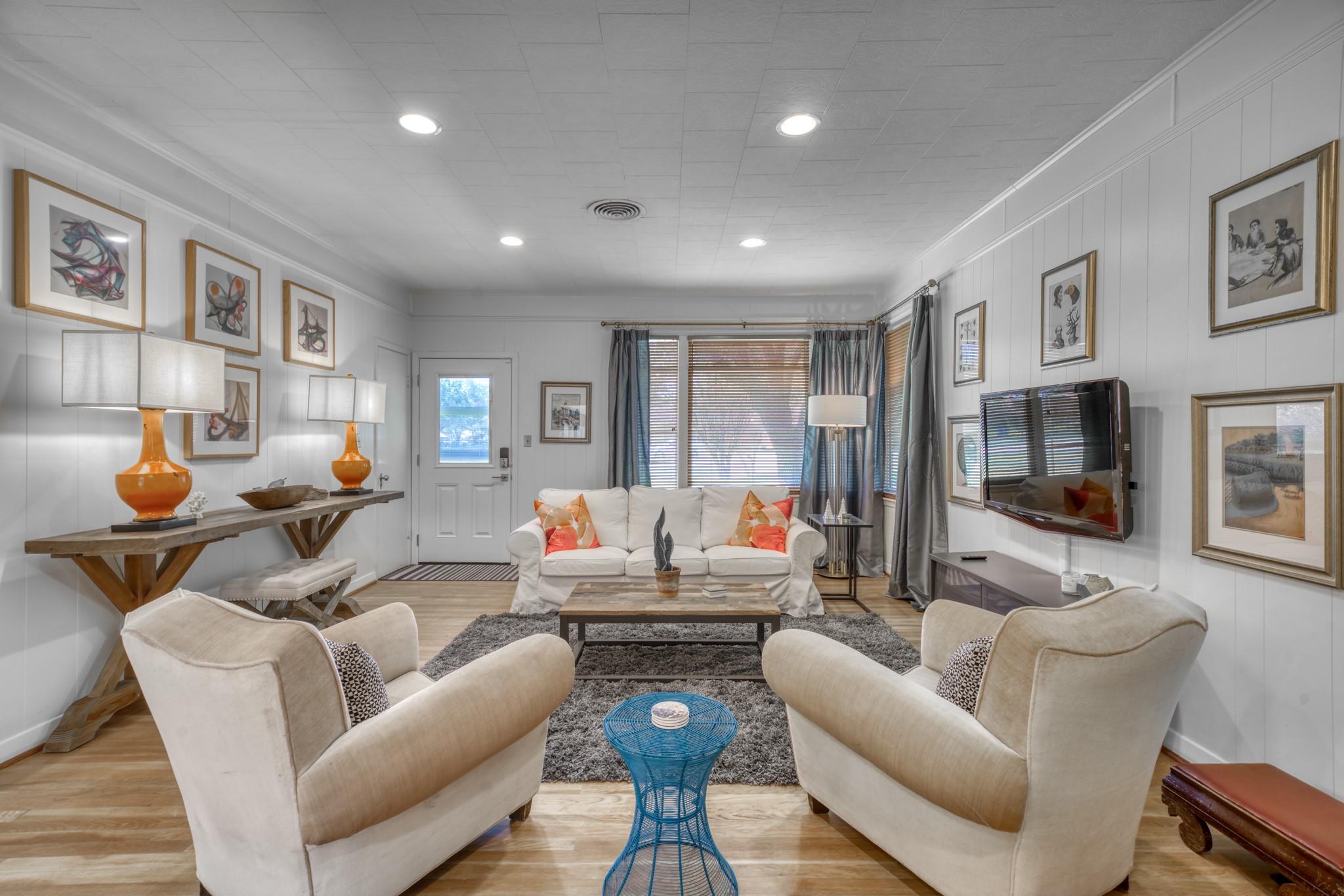 1524 Highway 159 W, Bellville, TX 77418