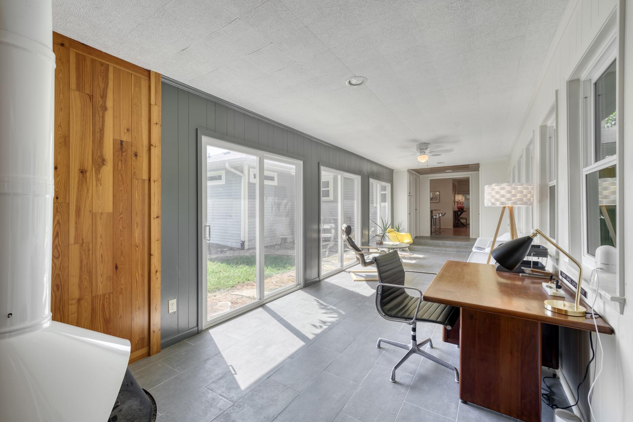 1524 Highway 159 W, Bellville, TX 77418