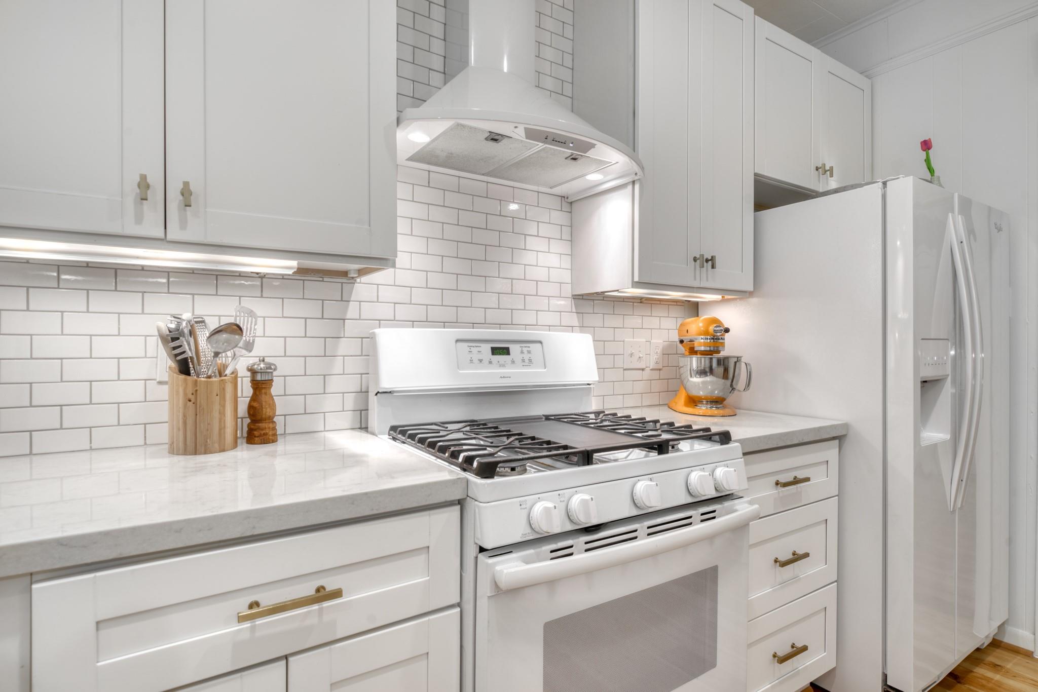 1524 Highway 159 W, Bellville, TX 77418