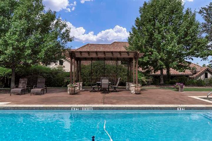 102 Enclave Circle, Horseshoe Bay, TX 78657