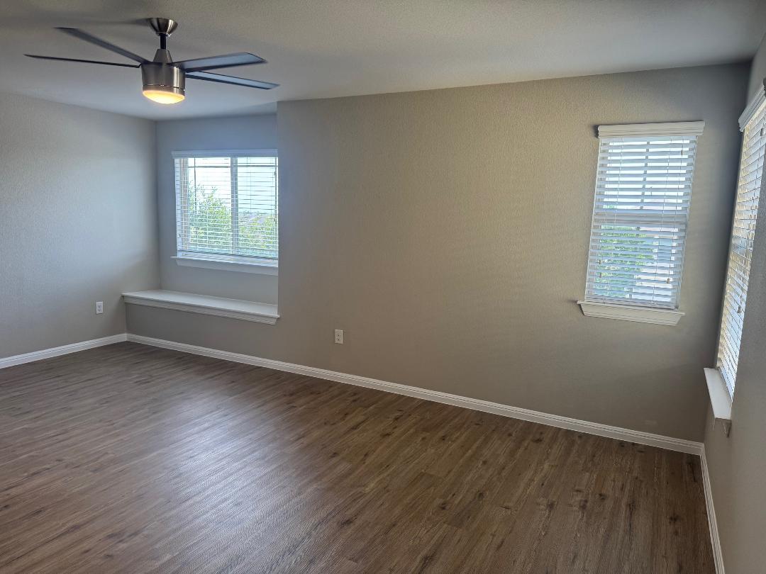 232 Triumph Rd, Buda, TX 78610